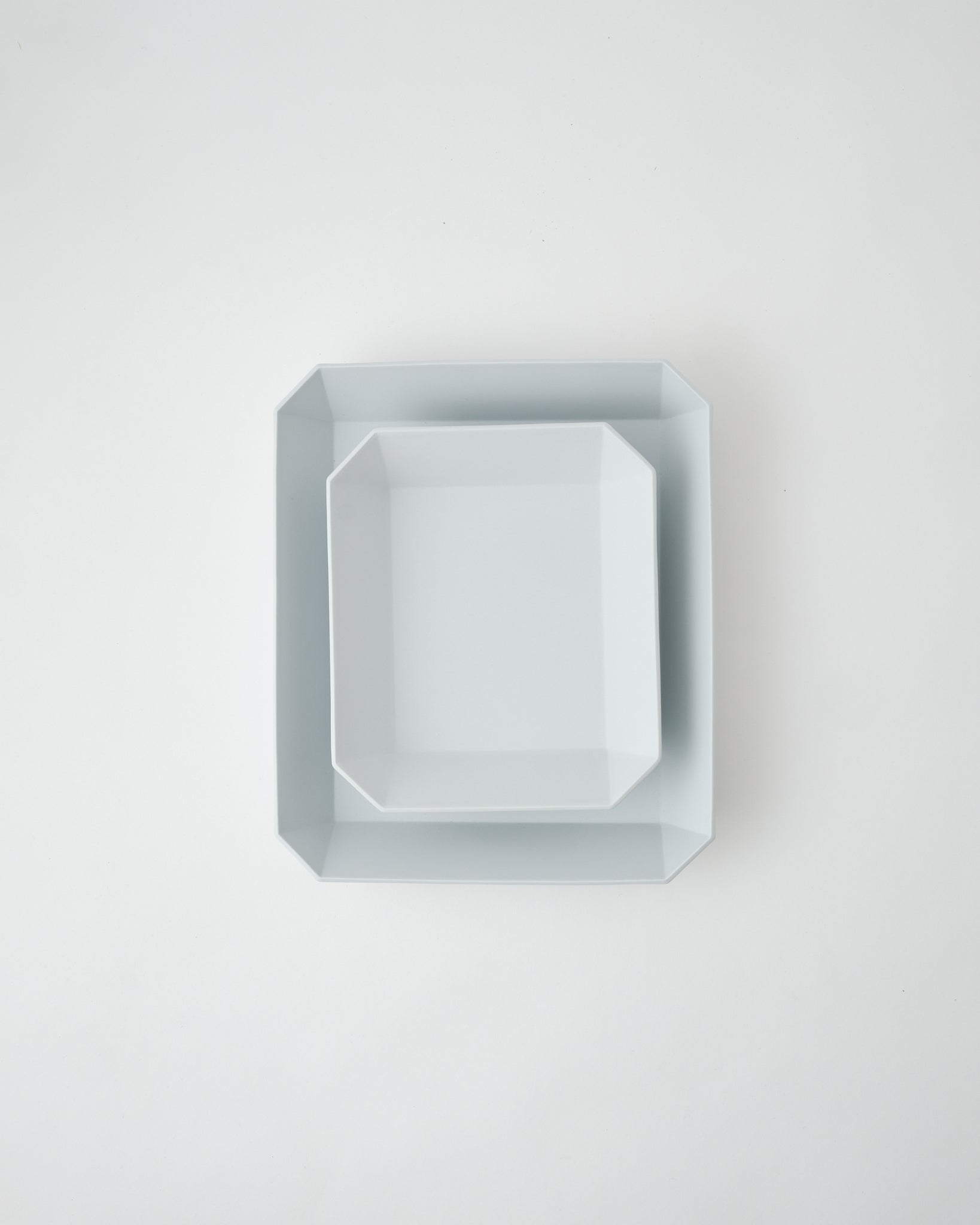 1616 / arita japan TY Standard Square Bowl