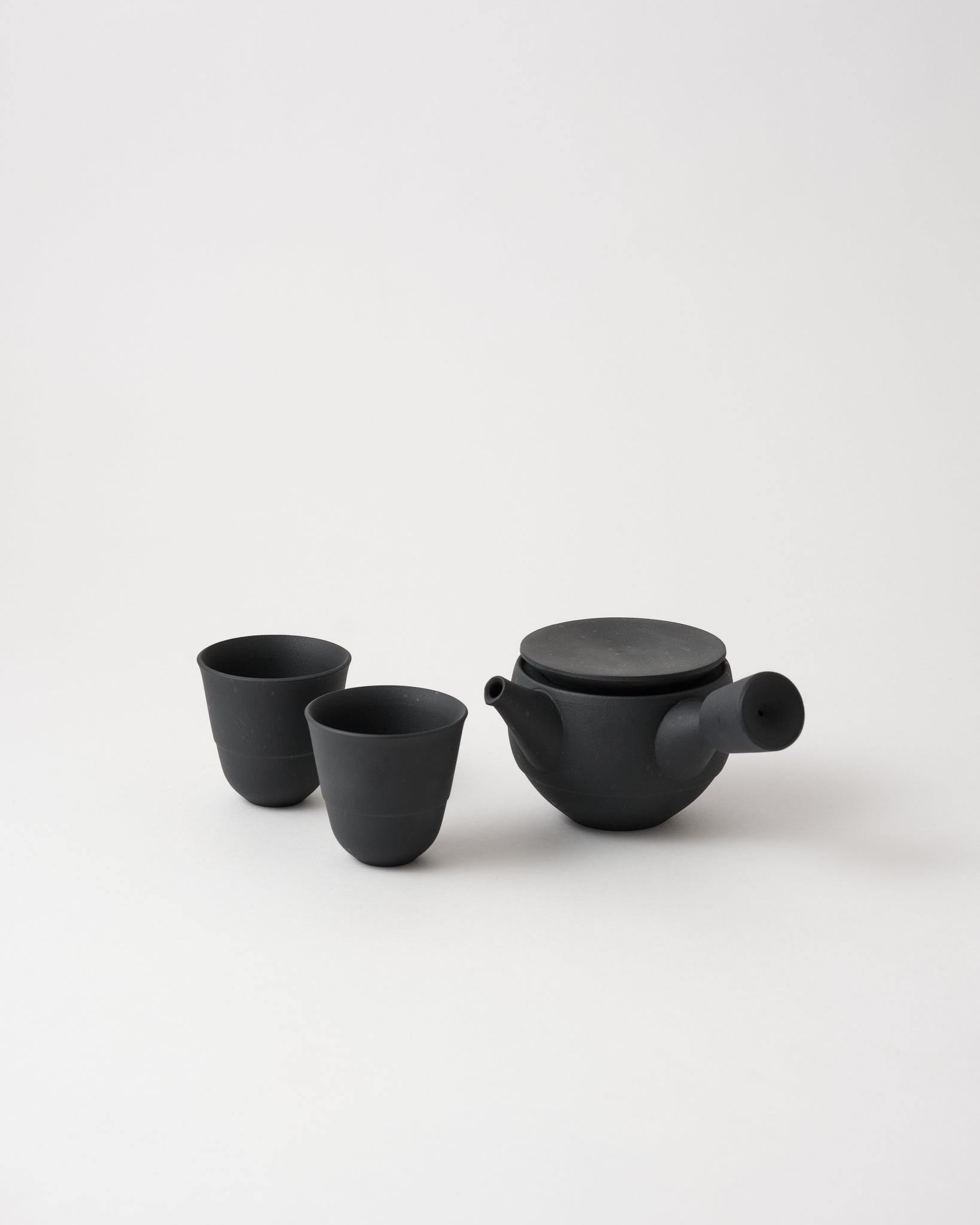 birthmark Flat-Top Handle Side Teapot & Flared Cups Set