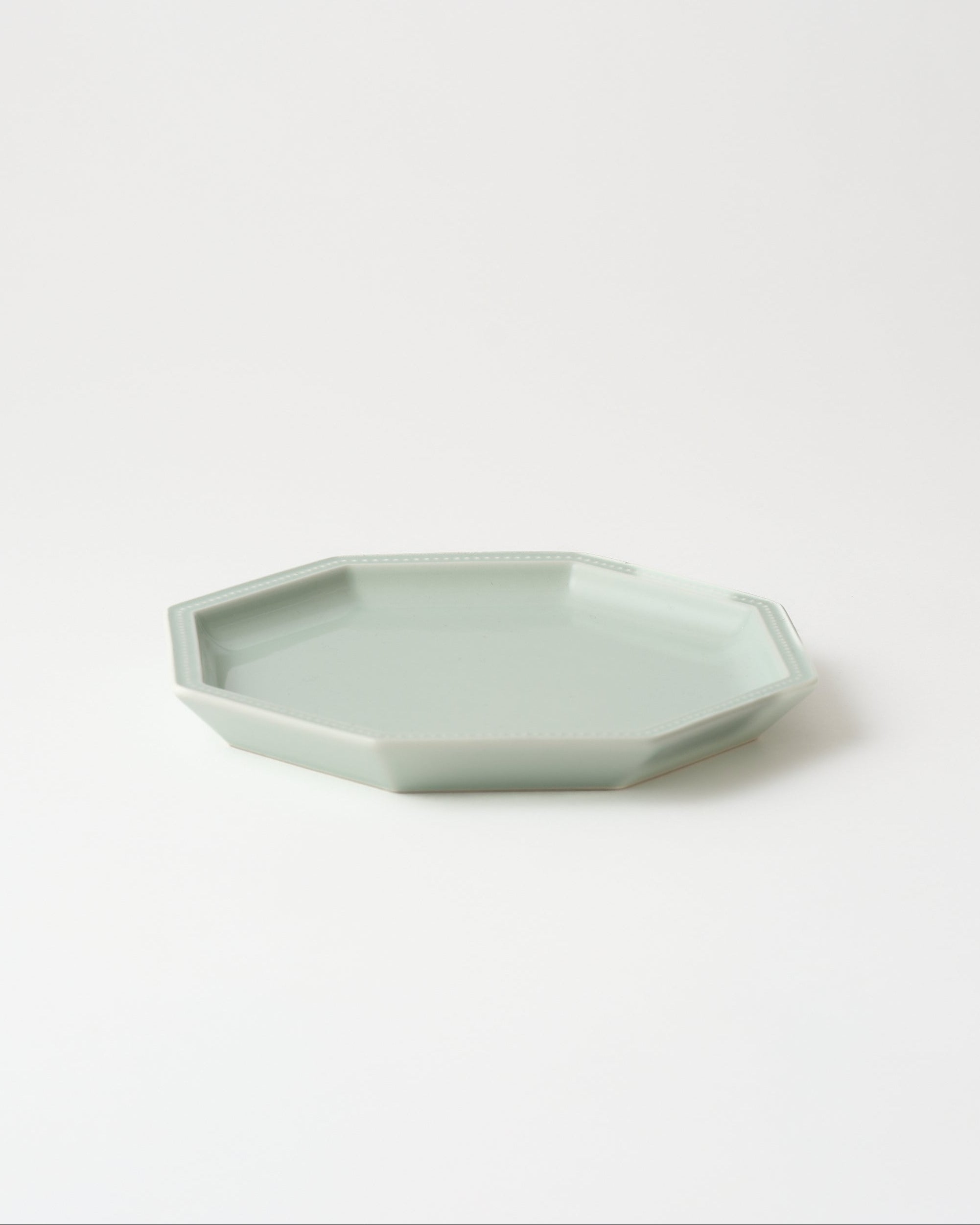 Gatis Plate