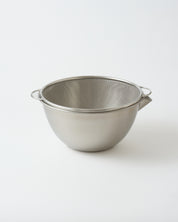 Stainless Steel Side-Spout Bowl & Strainer Set 26