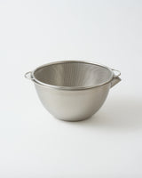 Stainless Steel Side-Spout Bowl & Strainer Set 26