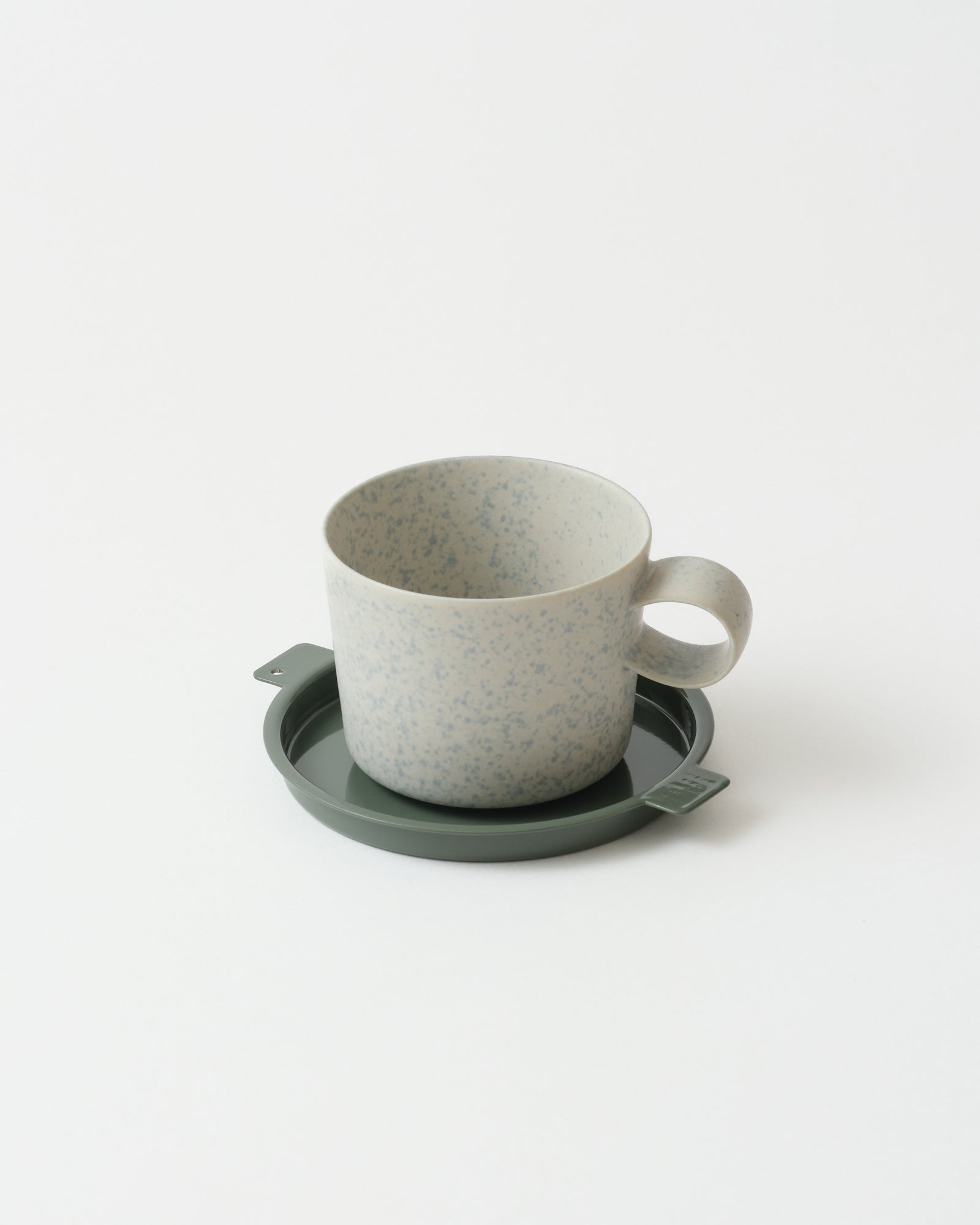 Yumiko Iihoshi Porcelain Aluminium Tray