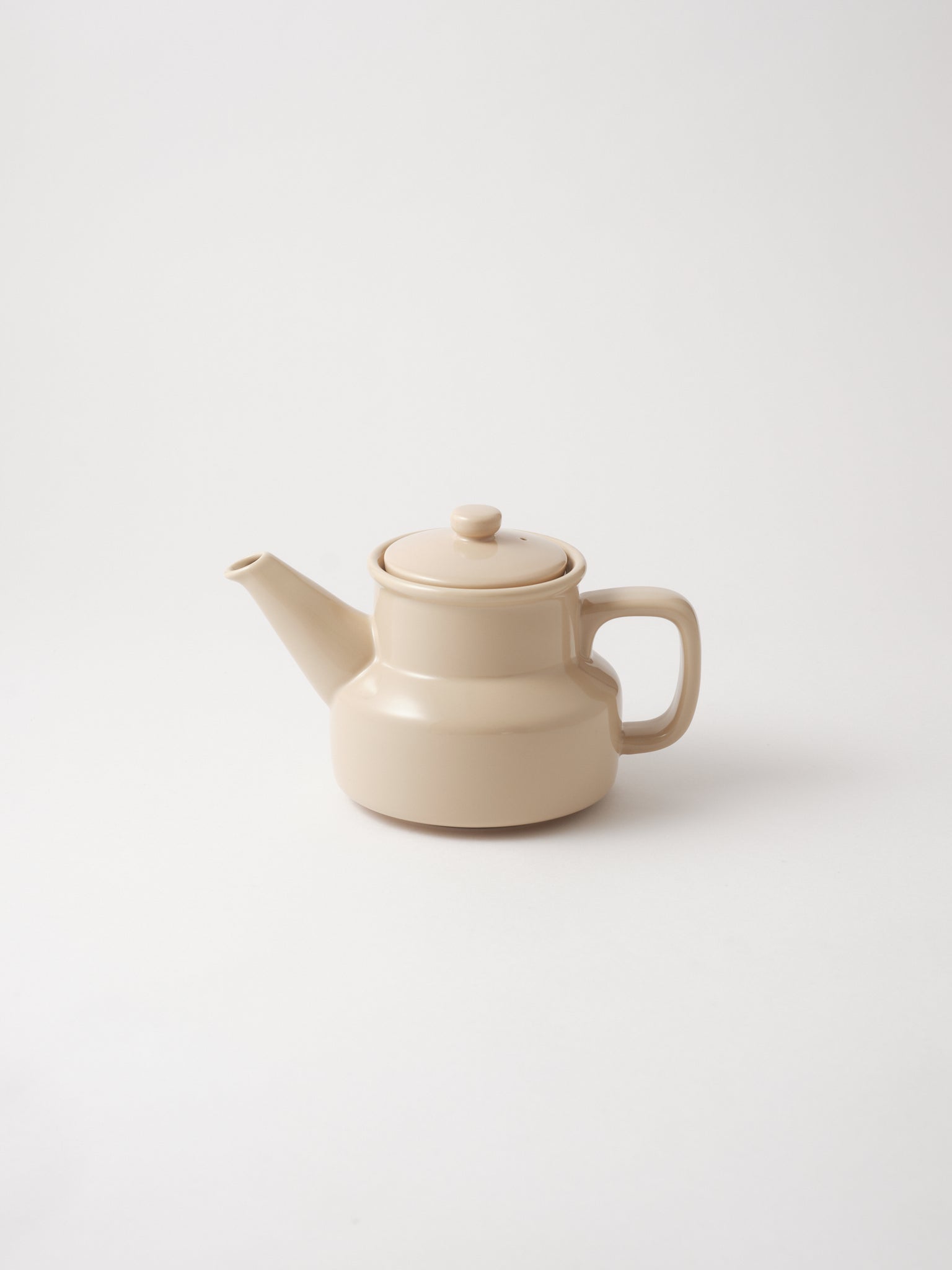 Studio m' Causette Tea Pot