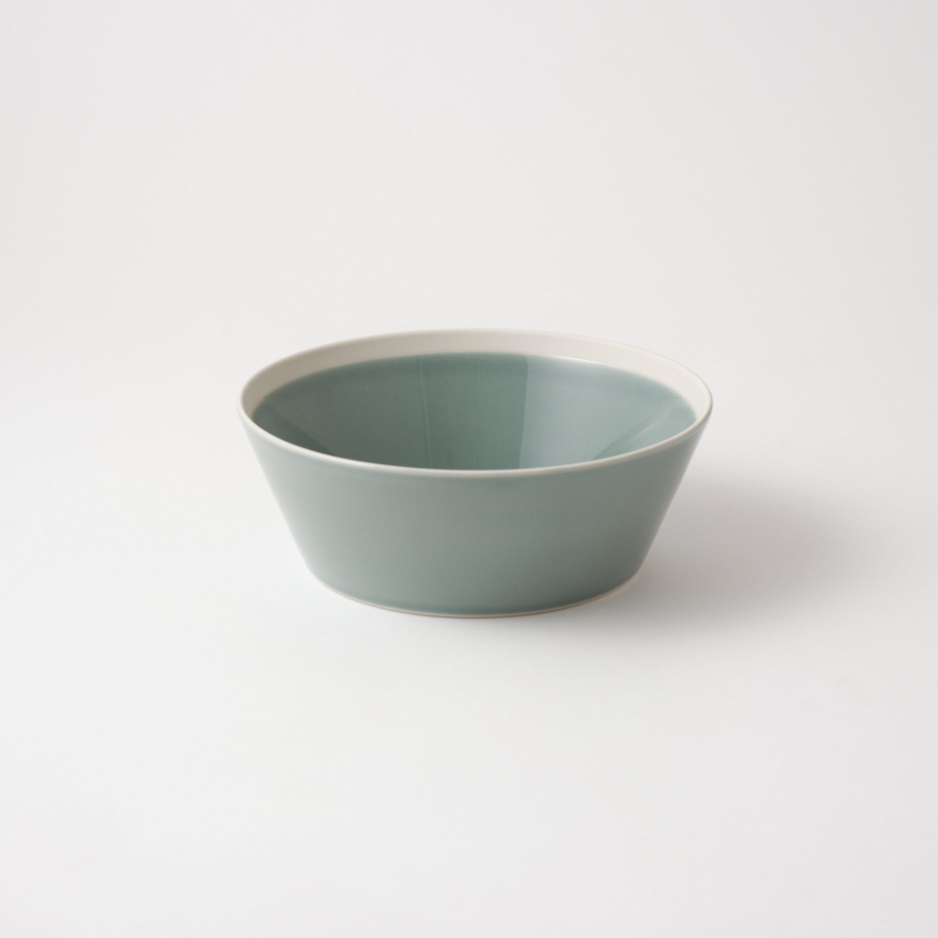 Yumiko Iihoshi Porcelain DISHES Bowl L 185mm - Pistachio Green