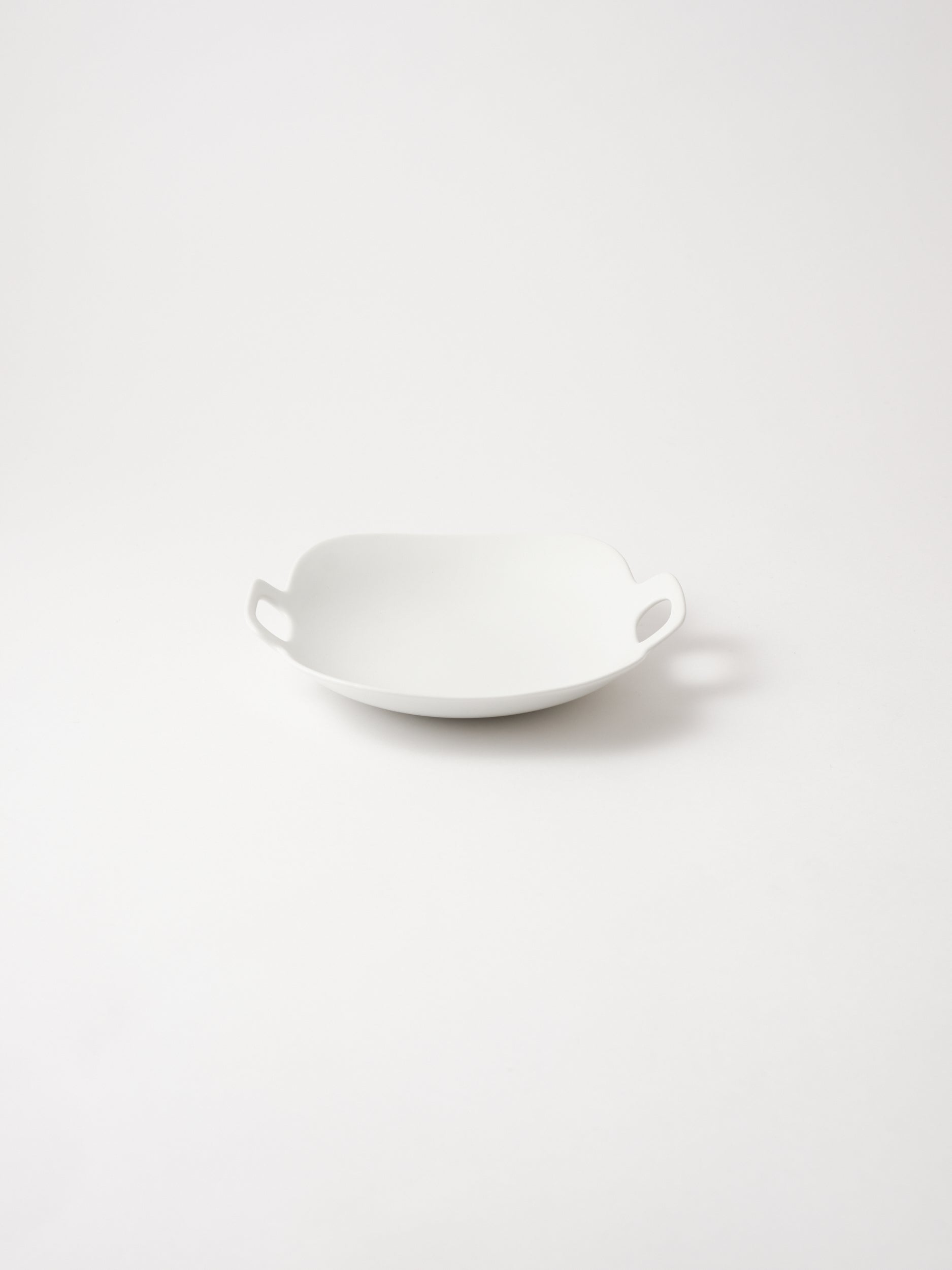 yumiko iihoshi BON VOYAGE Plate – Japanese Porcelain Plates (S, M