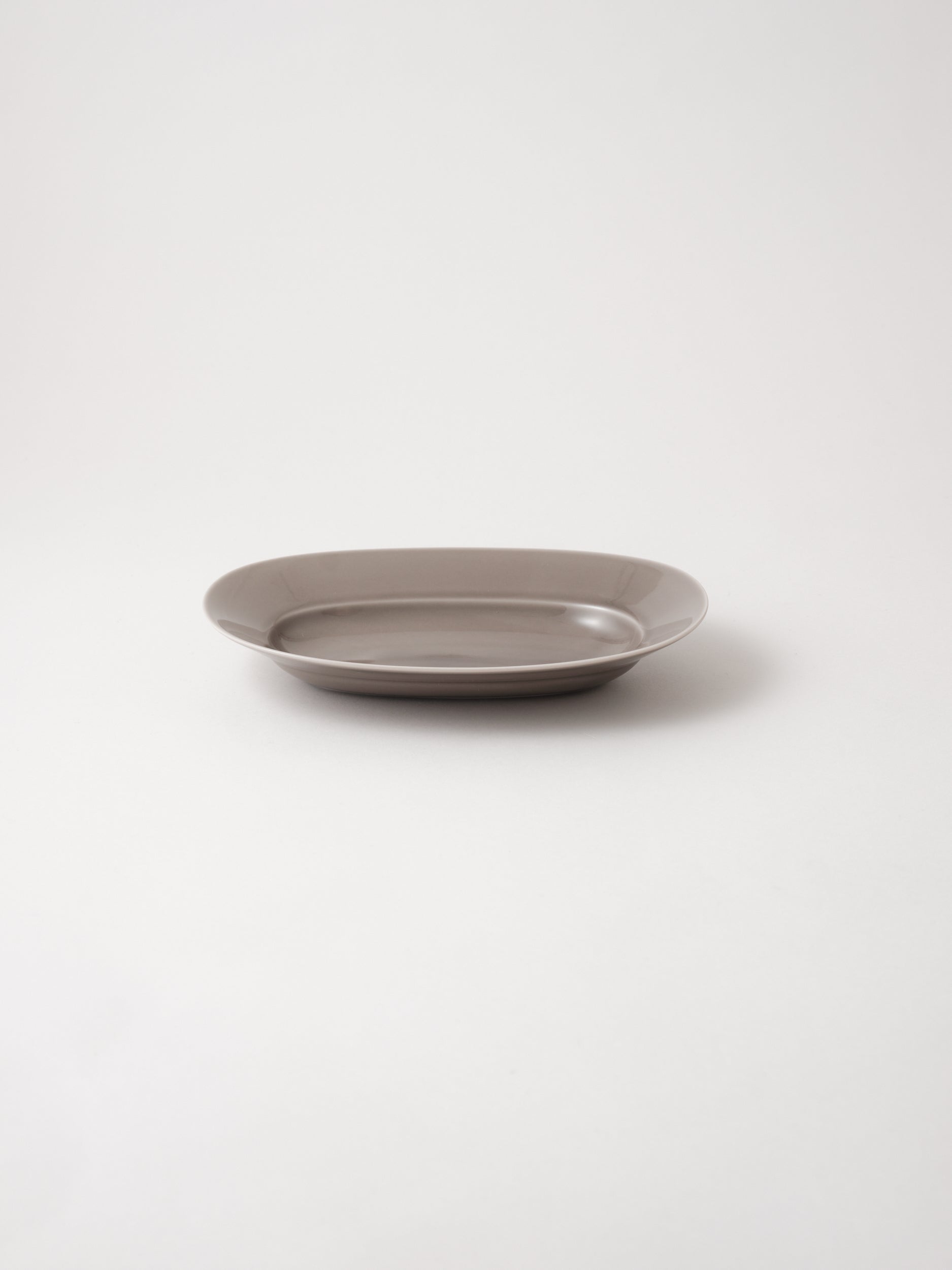 yumiko iihoshi porcelain OVAL Plate