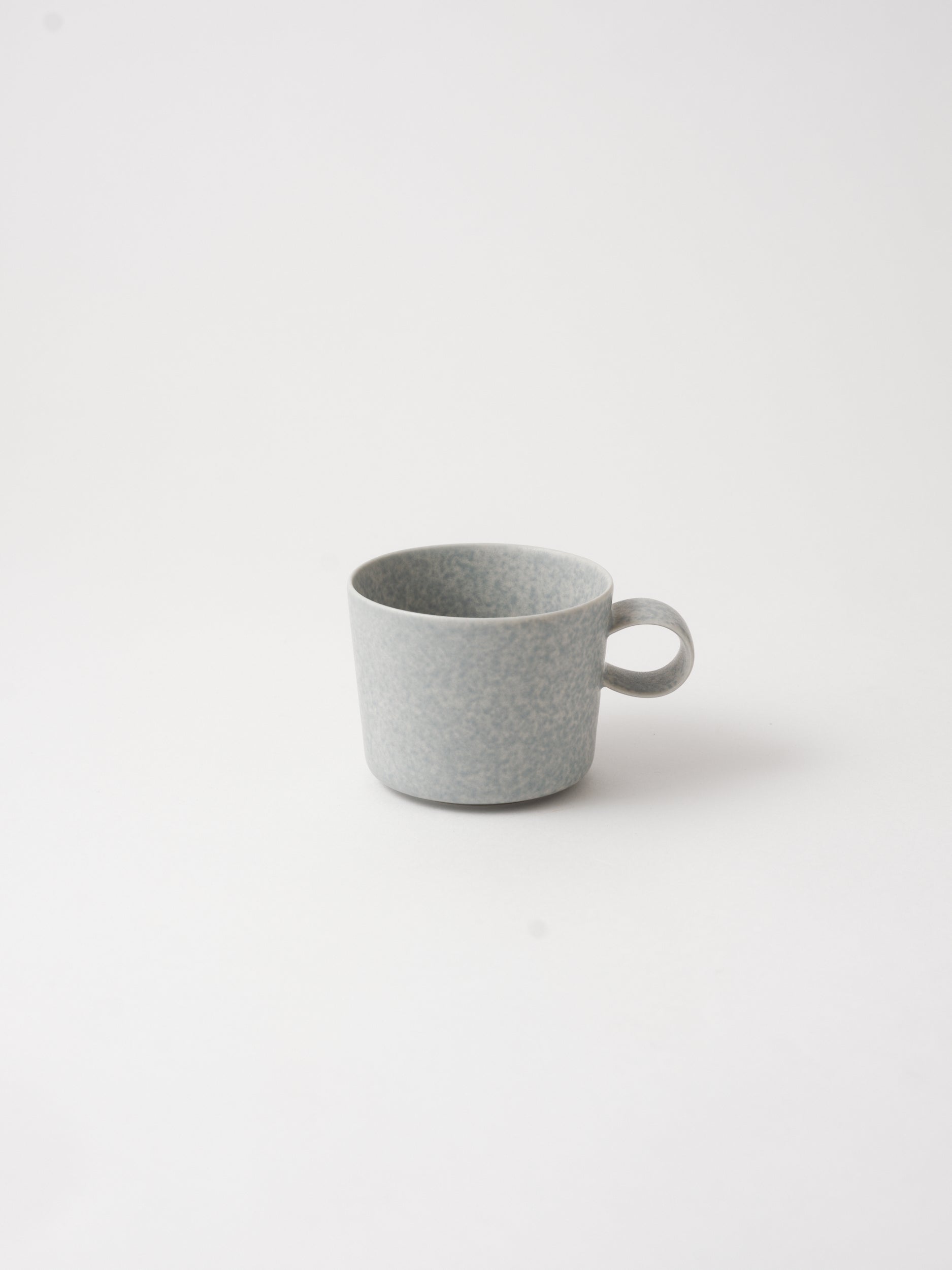 yumiko iihoshi porcelain UNJOUR Cup