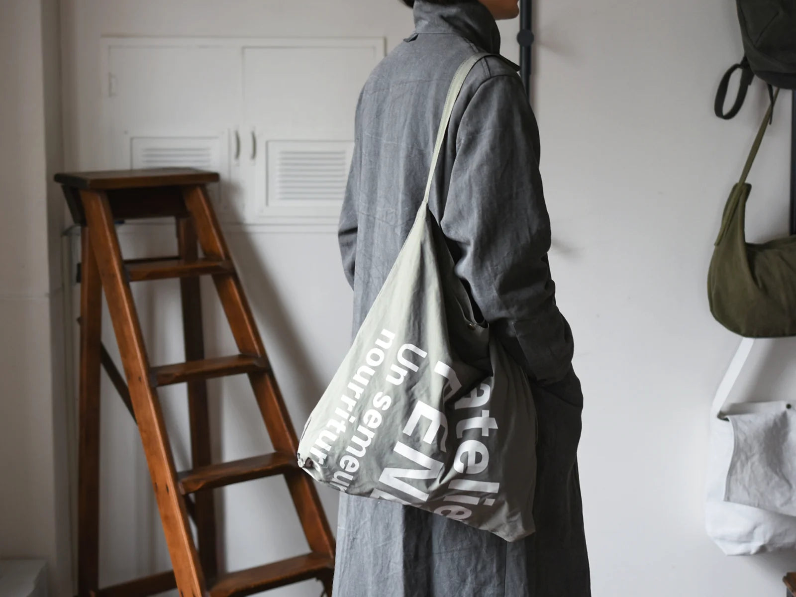 Portable Air Foldable Tote Bag