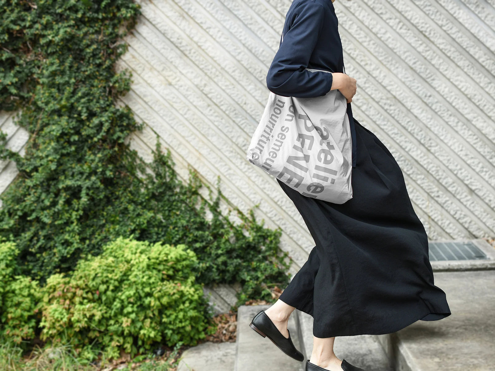 Portable Air Foldable Tote Bag