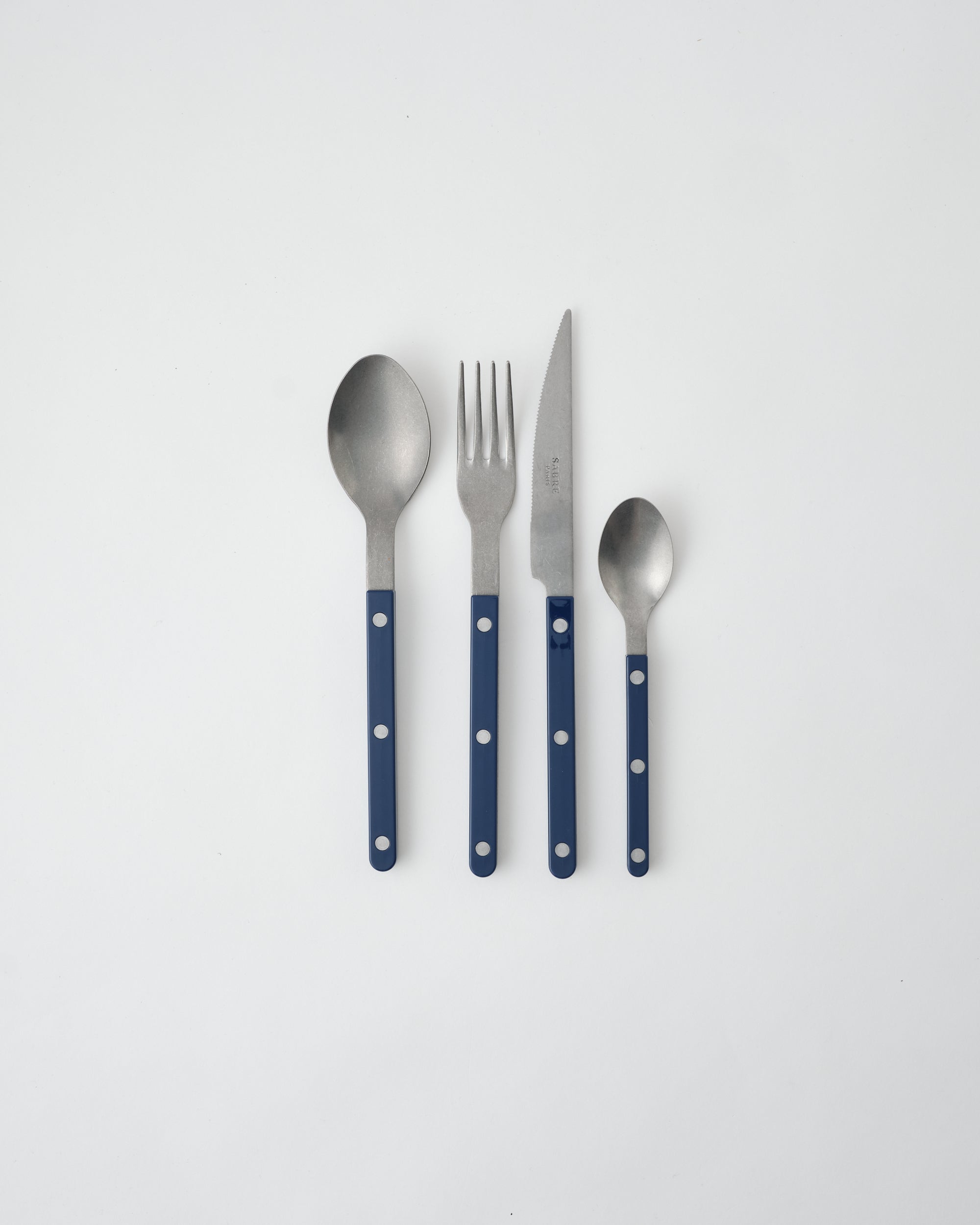 Sabre Paris Bistrot Burgundy Vintage Finish Cutlery | JDV