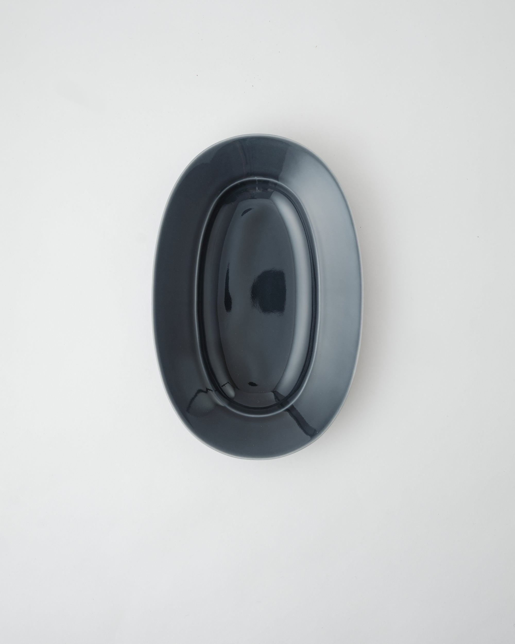 yumiko iihoshi porcelain OVAL Plate