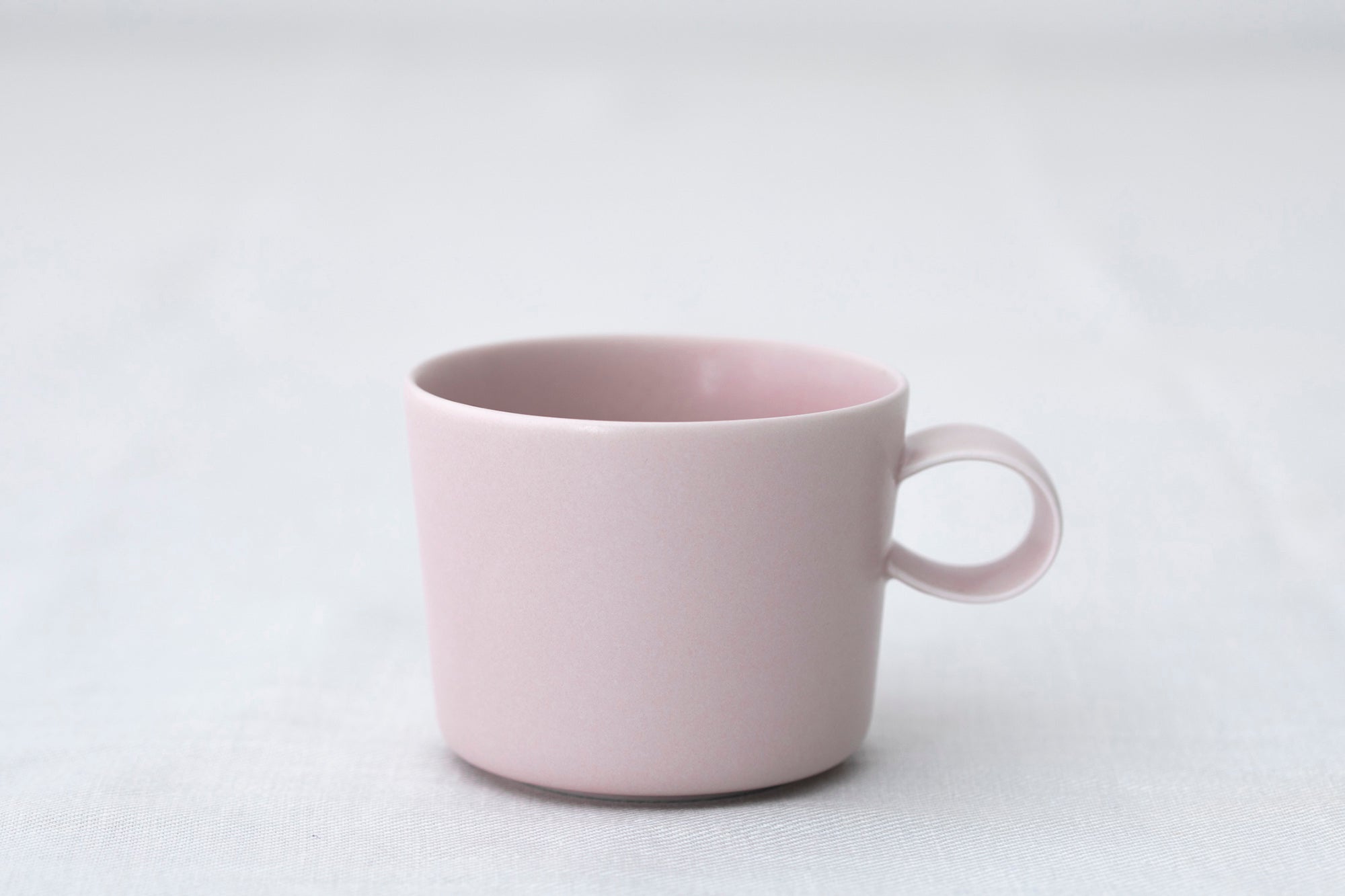 Yumiko iihoshi porcelain UNJOUR Cup
