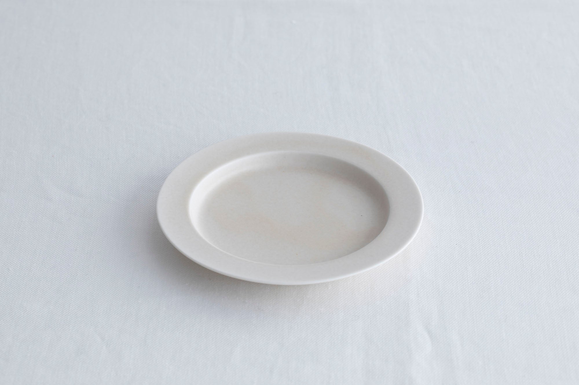 yumiko iihoshi porcelain UNJOUR Plate