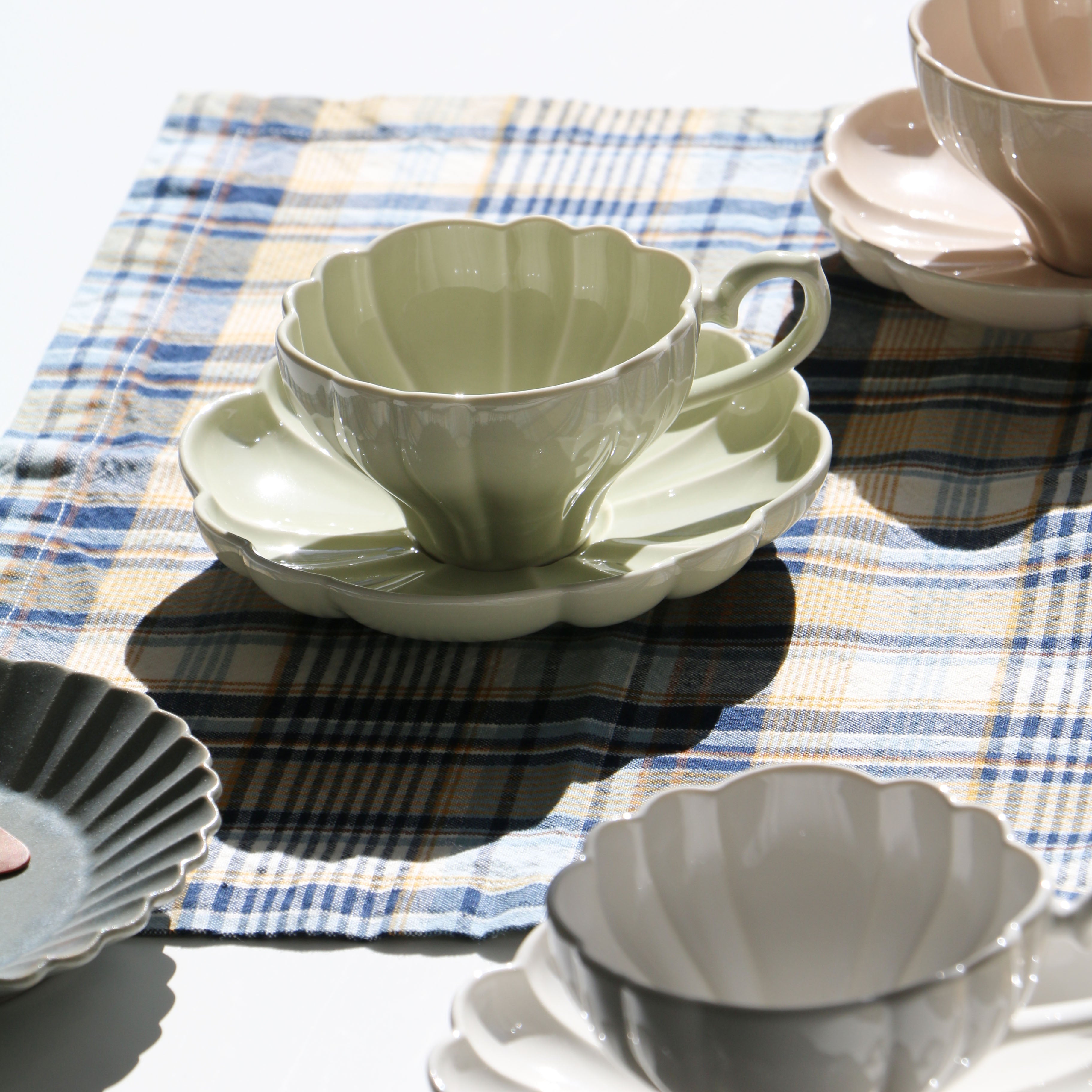 Studio m' Le Bouquet Cup & Saucer 