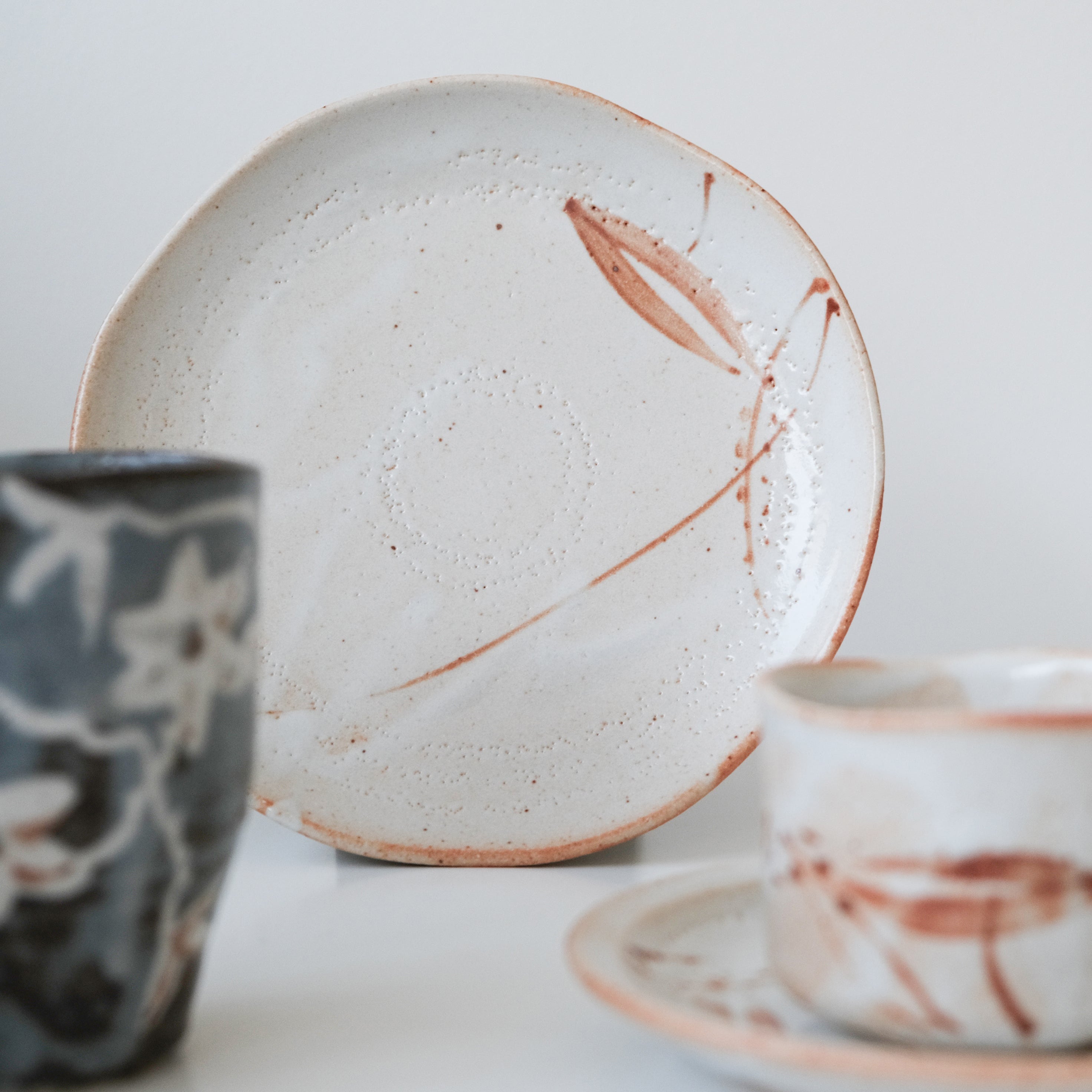 White Shino Chrysanthemum Plate/Dish