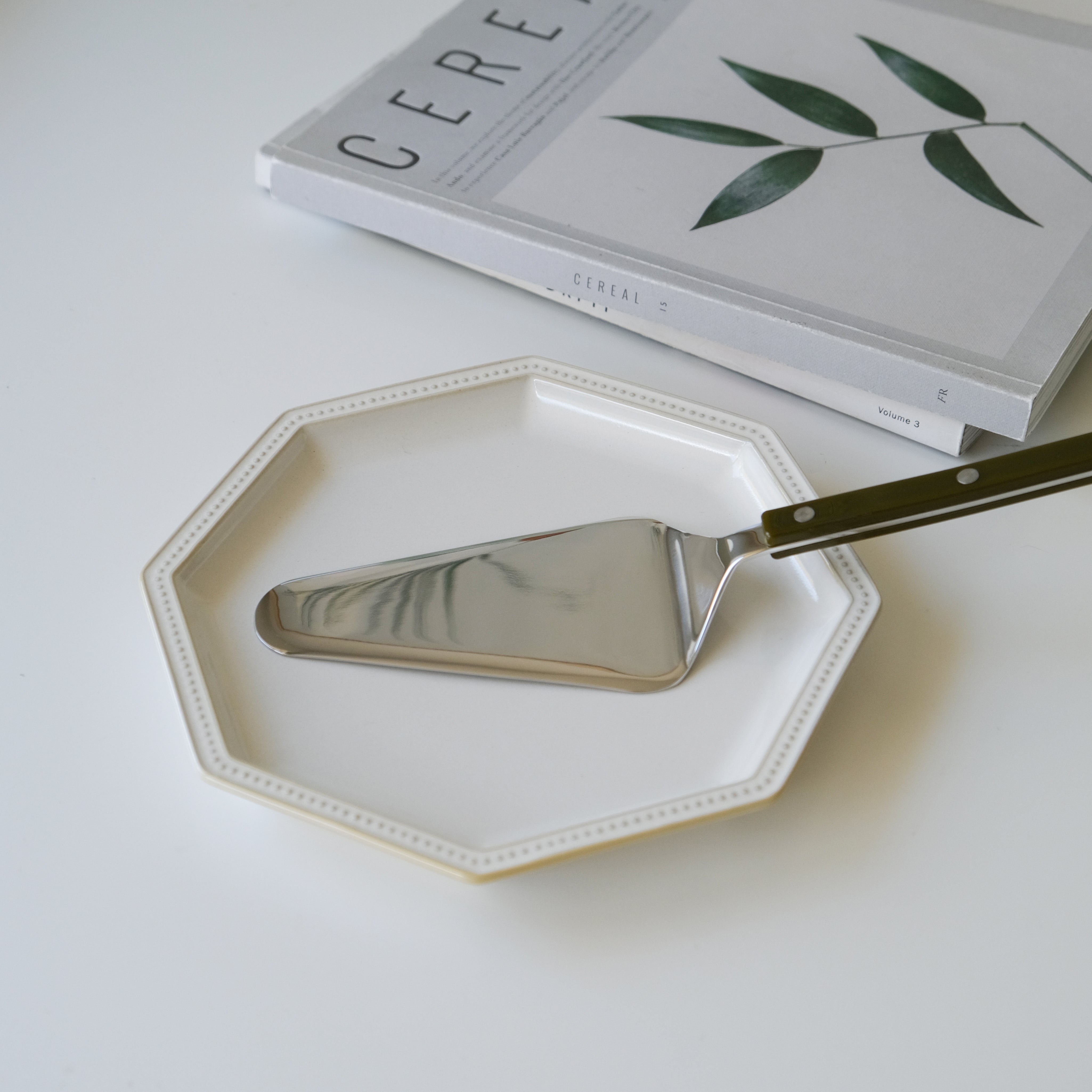 Studio m' Gatis Plate(Medium)