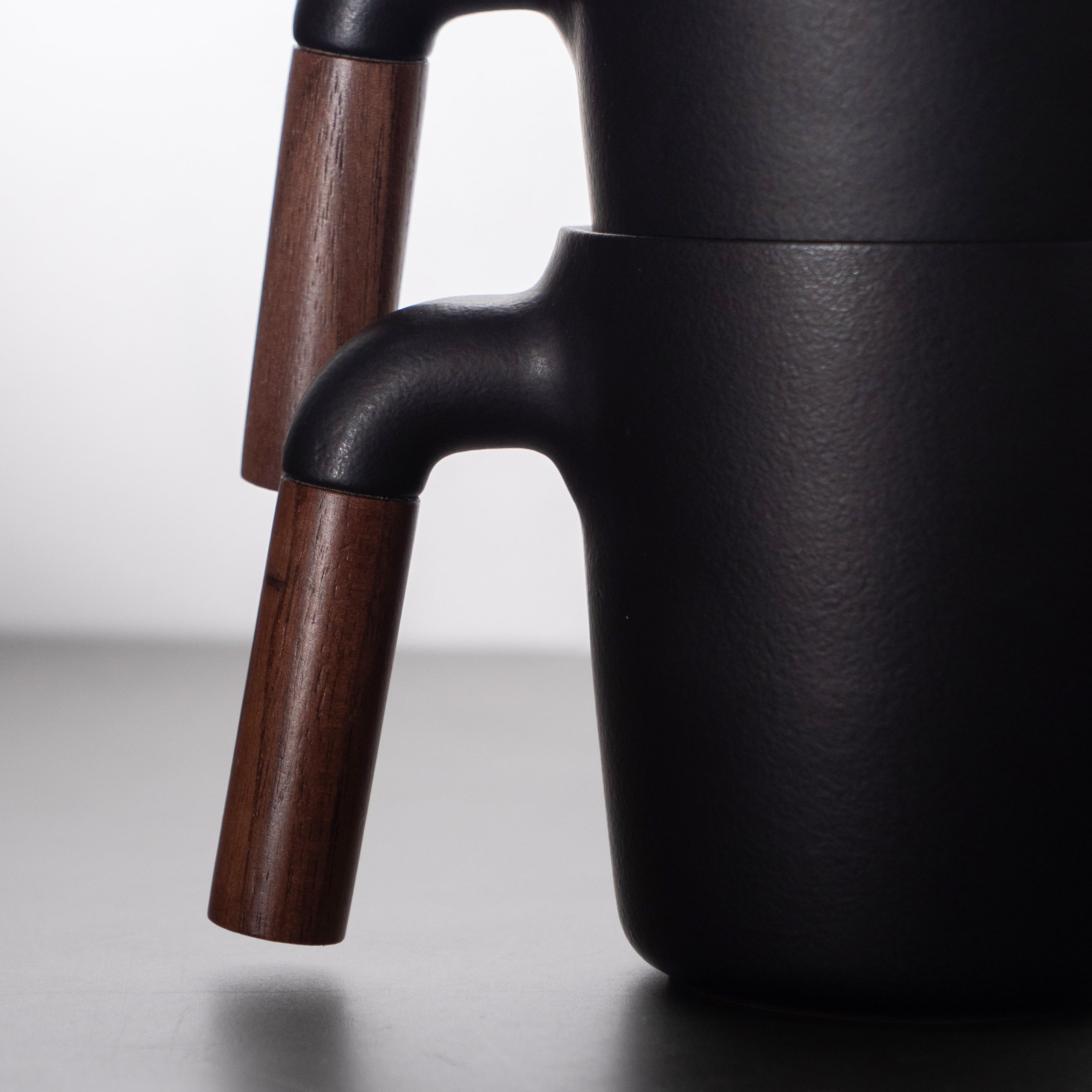 Mugr Mug - Where Earth Meets Wood