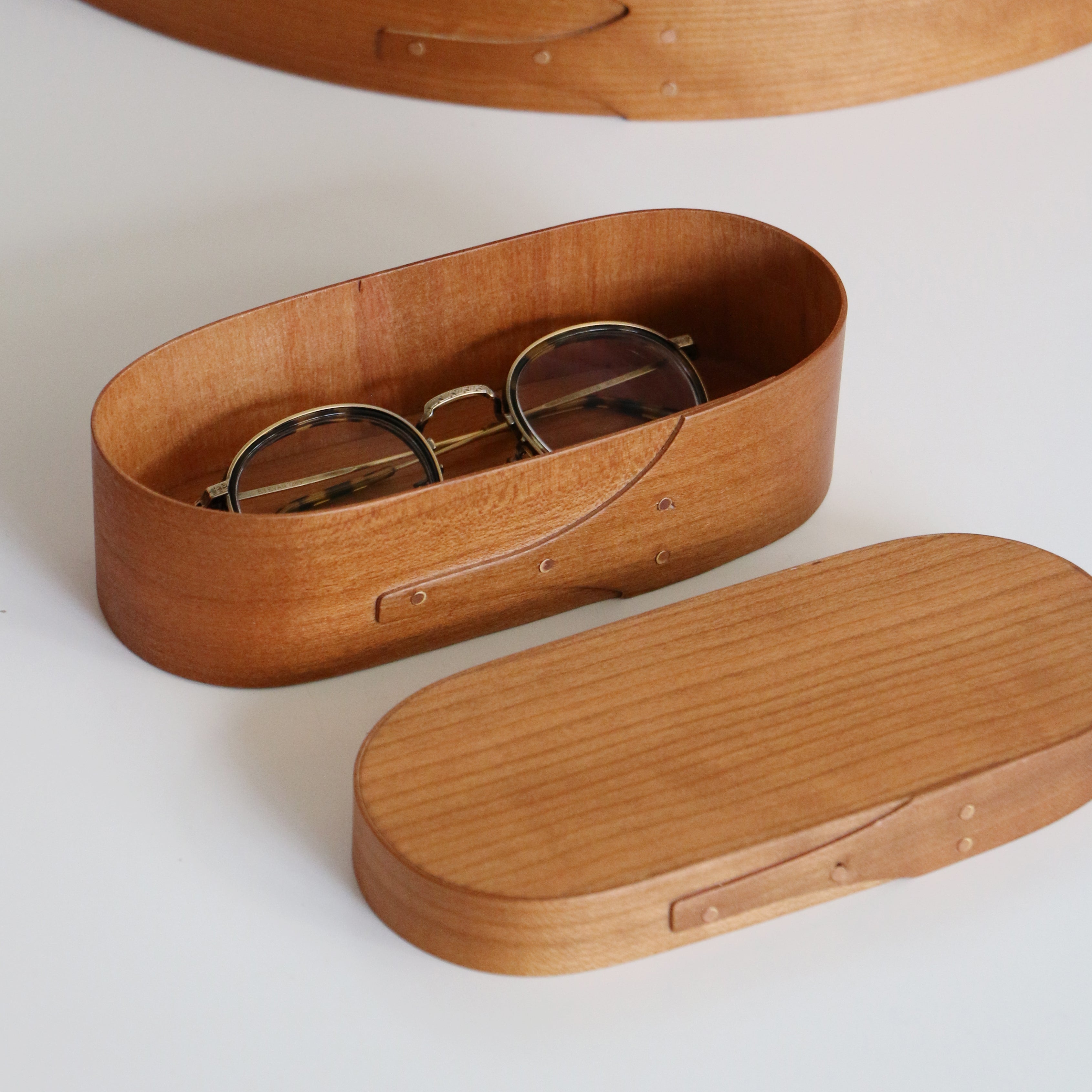 Shaker Glasses Case