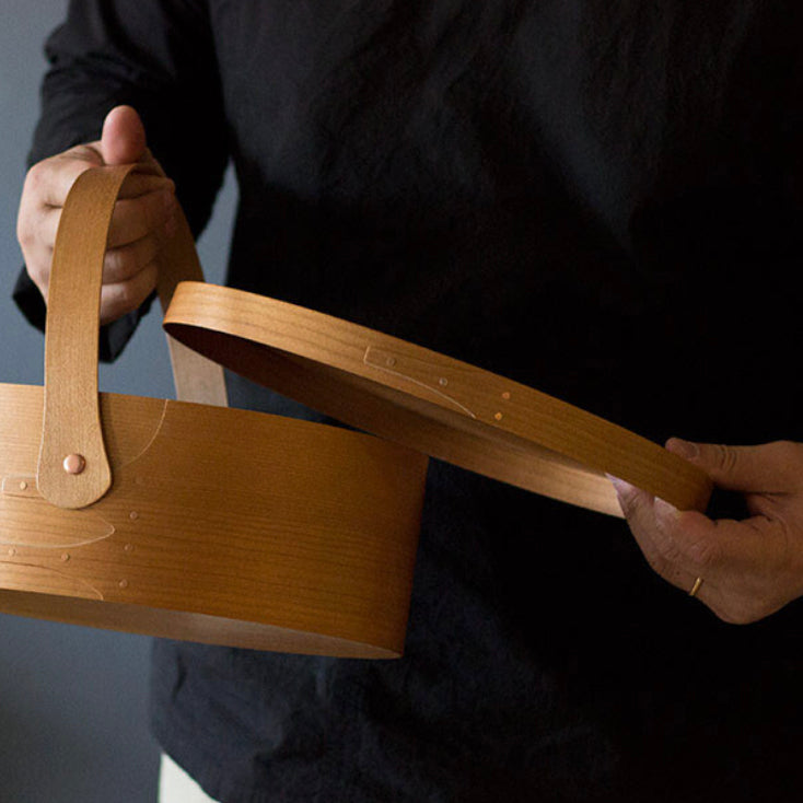 Shaker Swing Handle Box