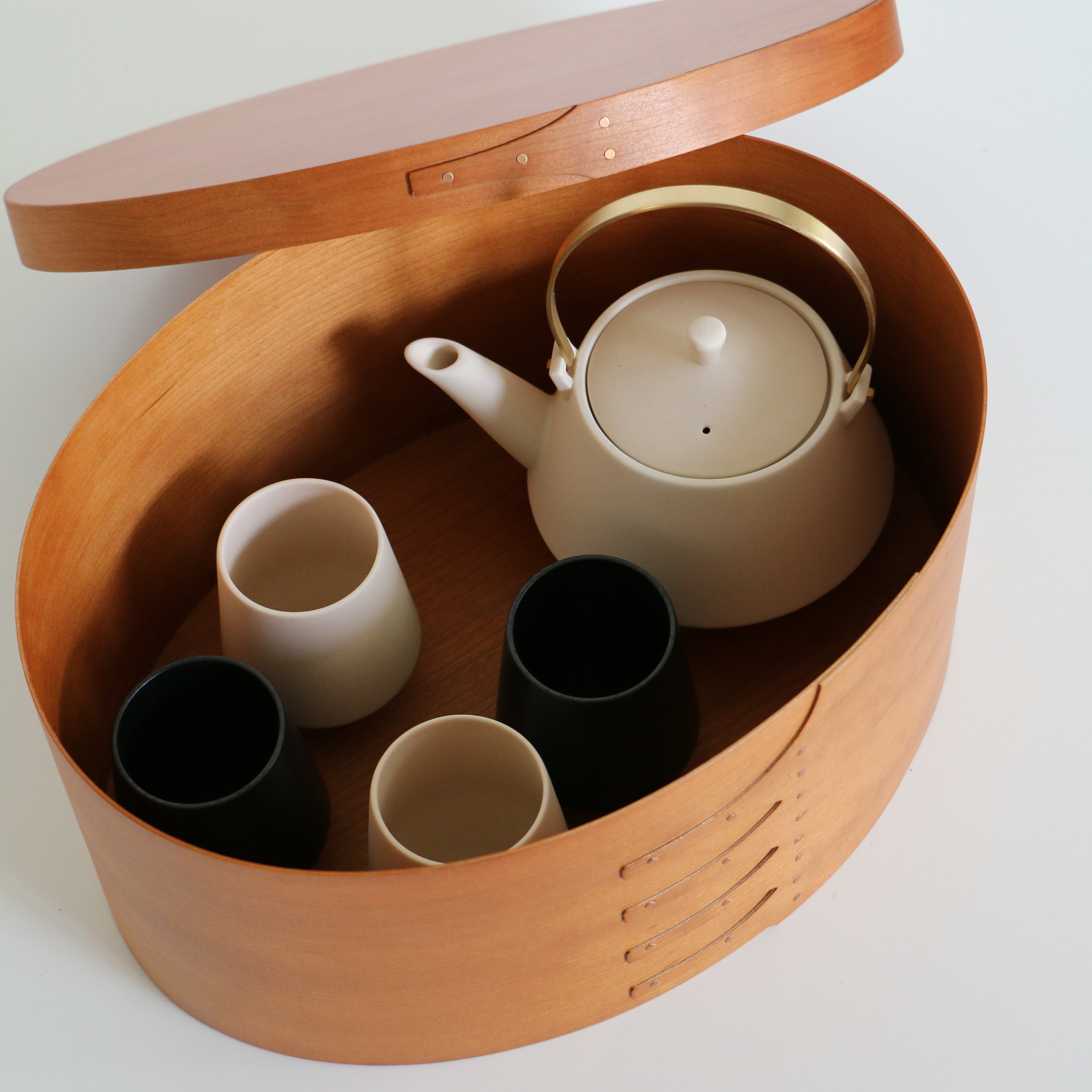 Shaker Oval Box Large