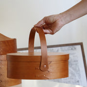 Shaker Swing Handle Box