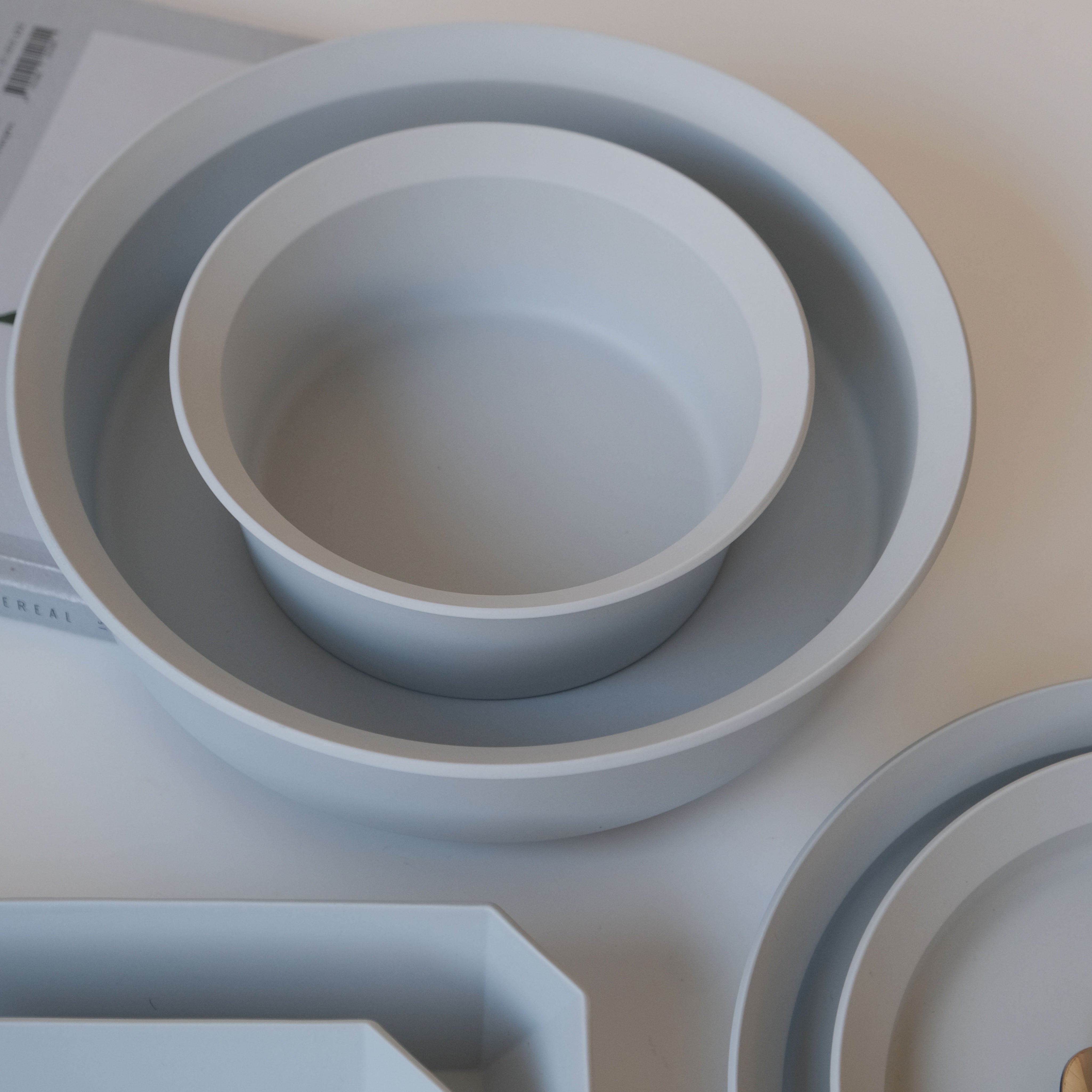 1616 / arita japan TY Standard Round Bowl