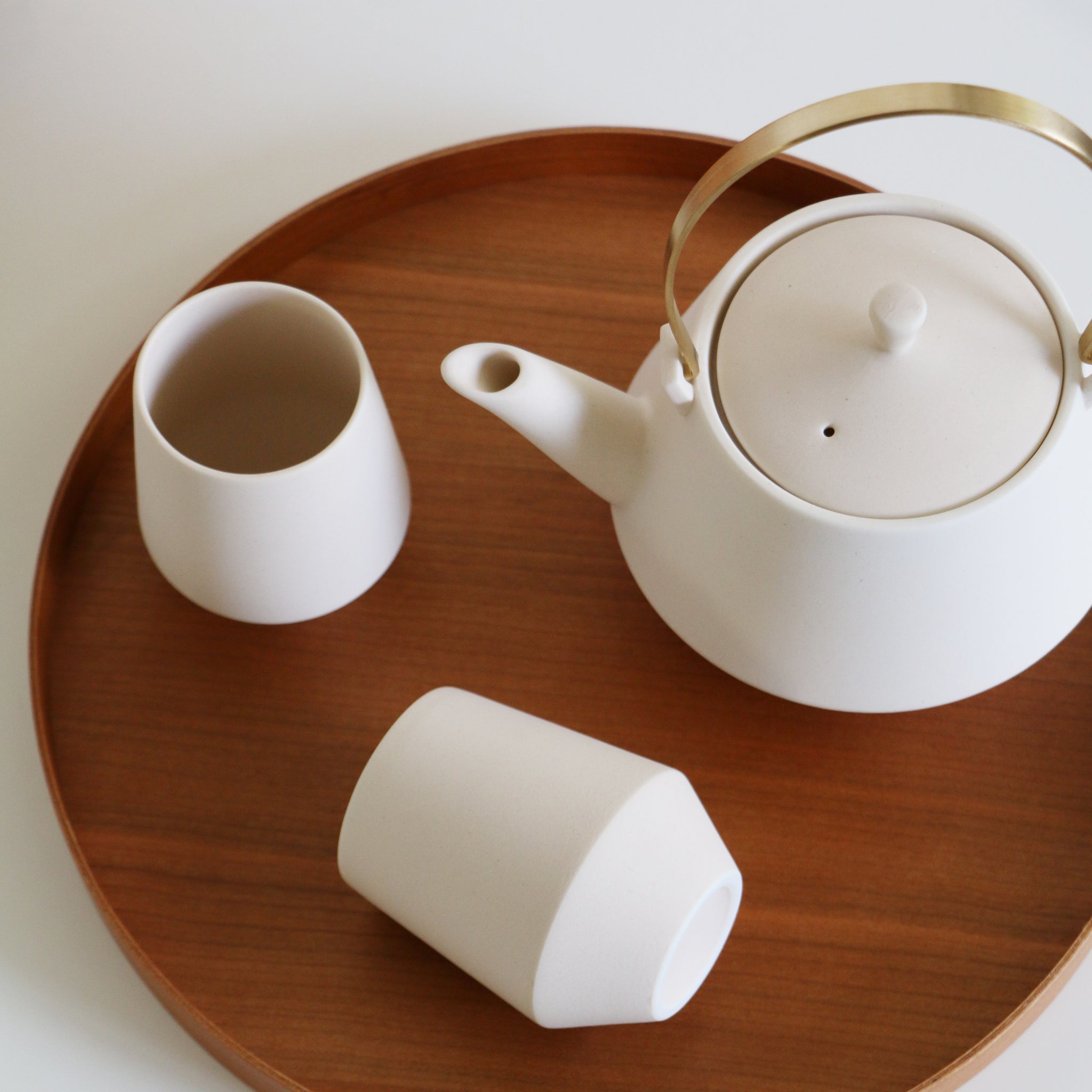 Yamatsu Earthen Teapot Set