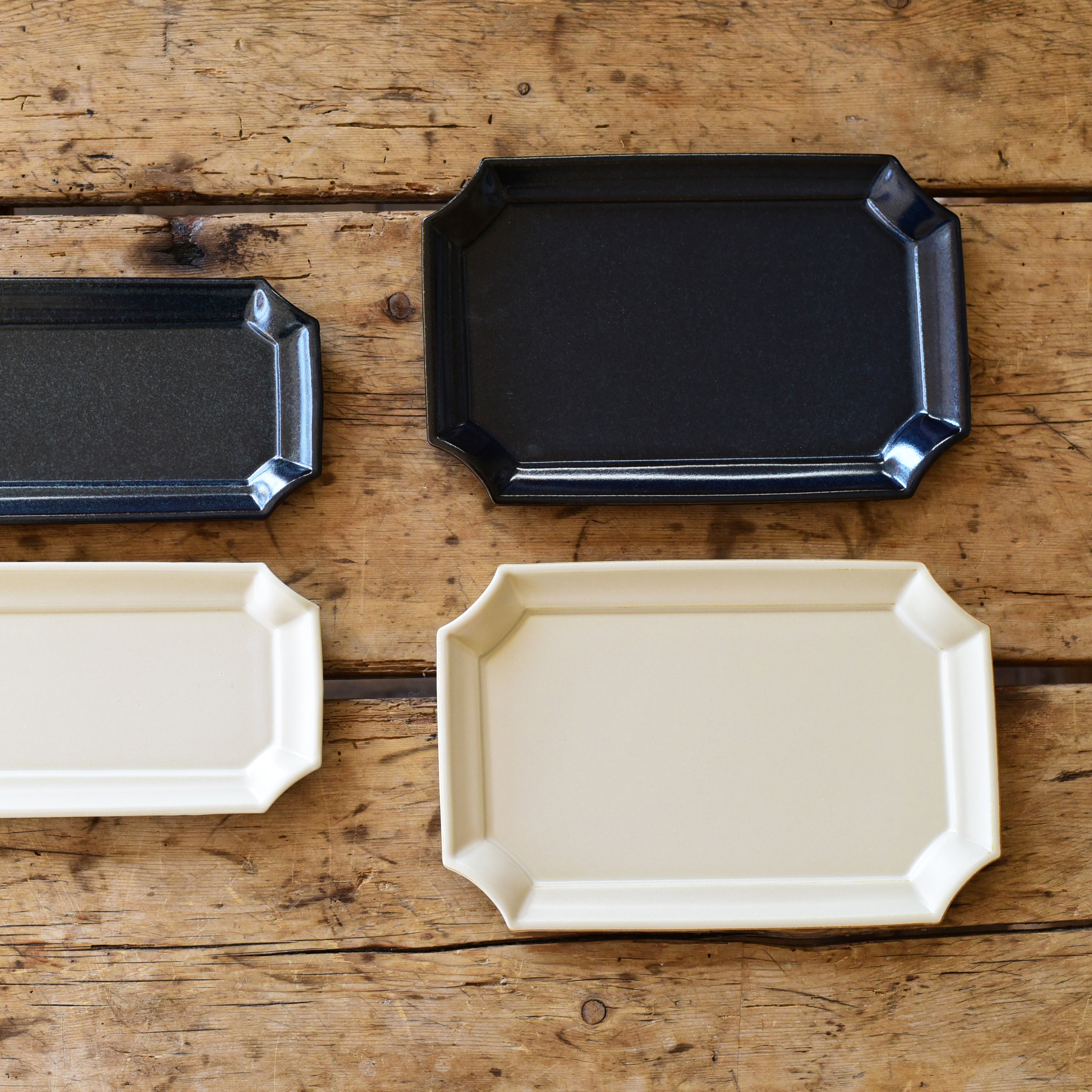 Studio m' Border Square Plate