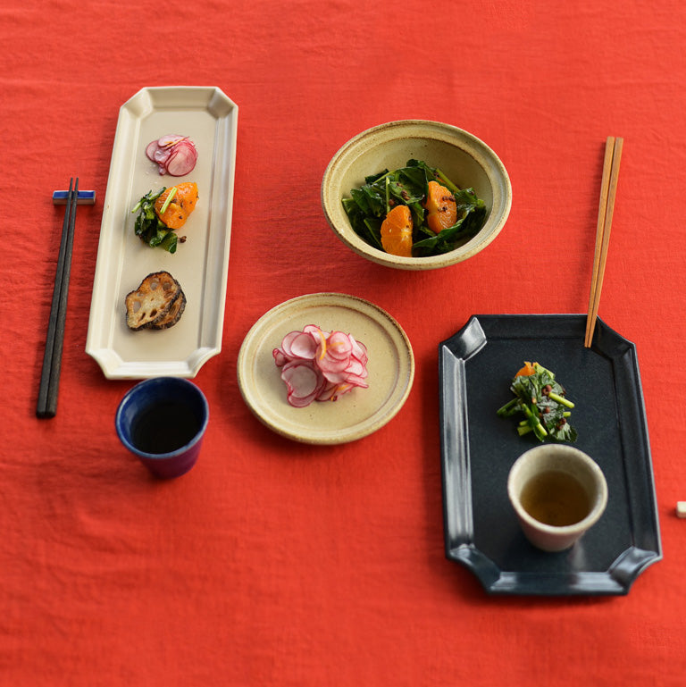 Studio m' Border Square Plate