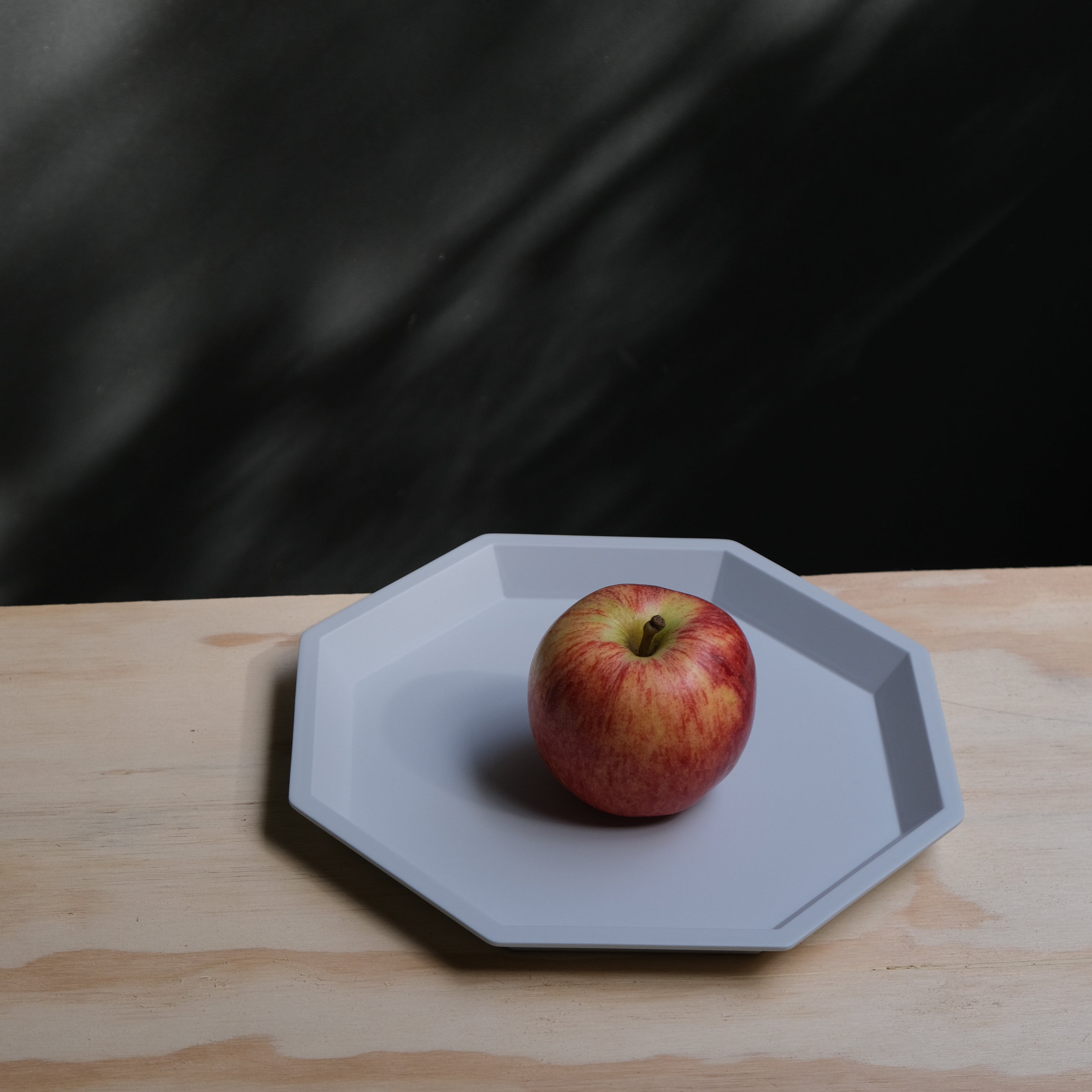 1616 / arita japan TY Standard Anise Plate