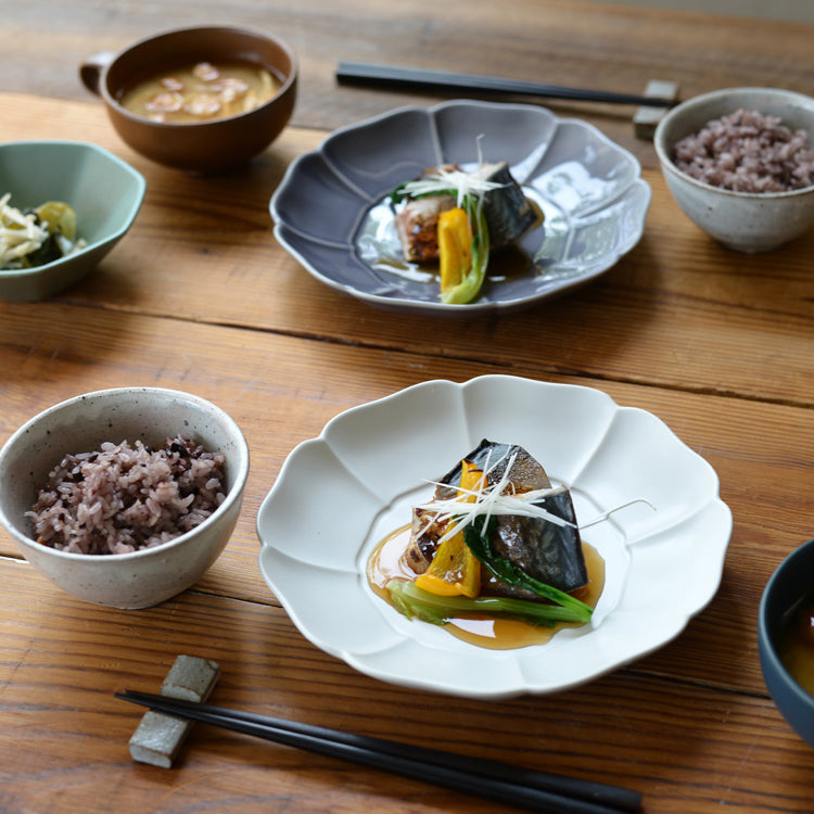 Studio m' Corolle Flower Plate