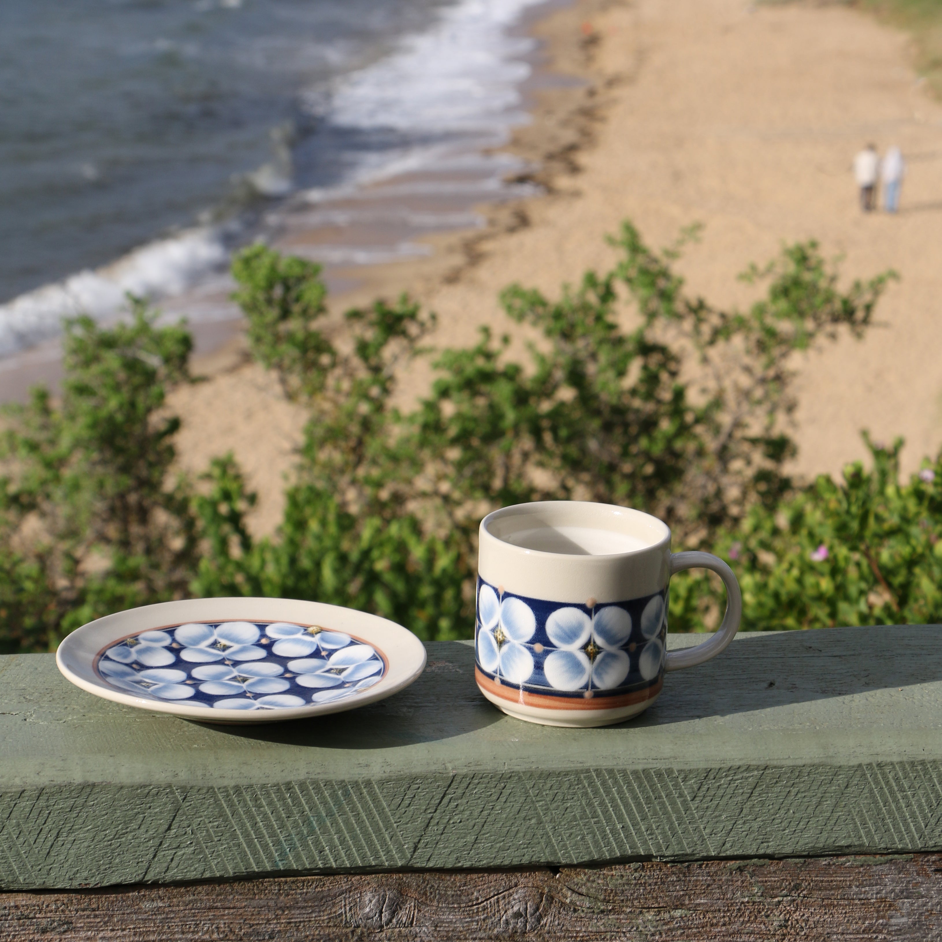 Fukube Pottery - Navy Blue Mizuki Flower Cup & Saucer
