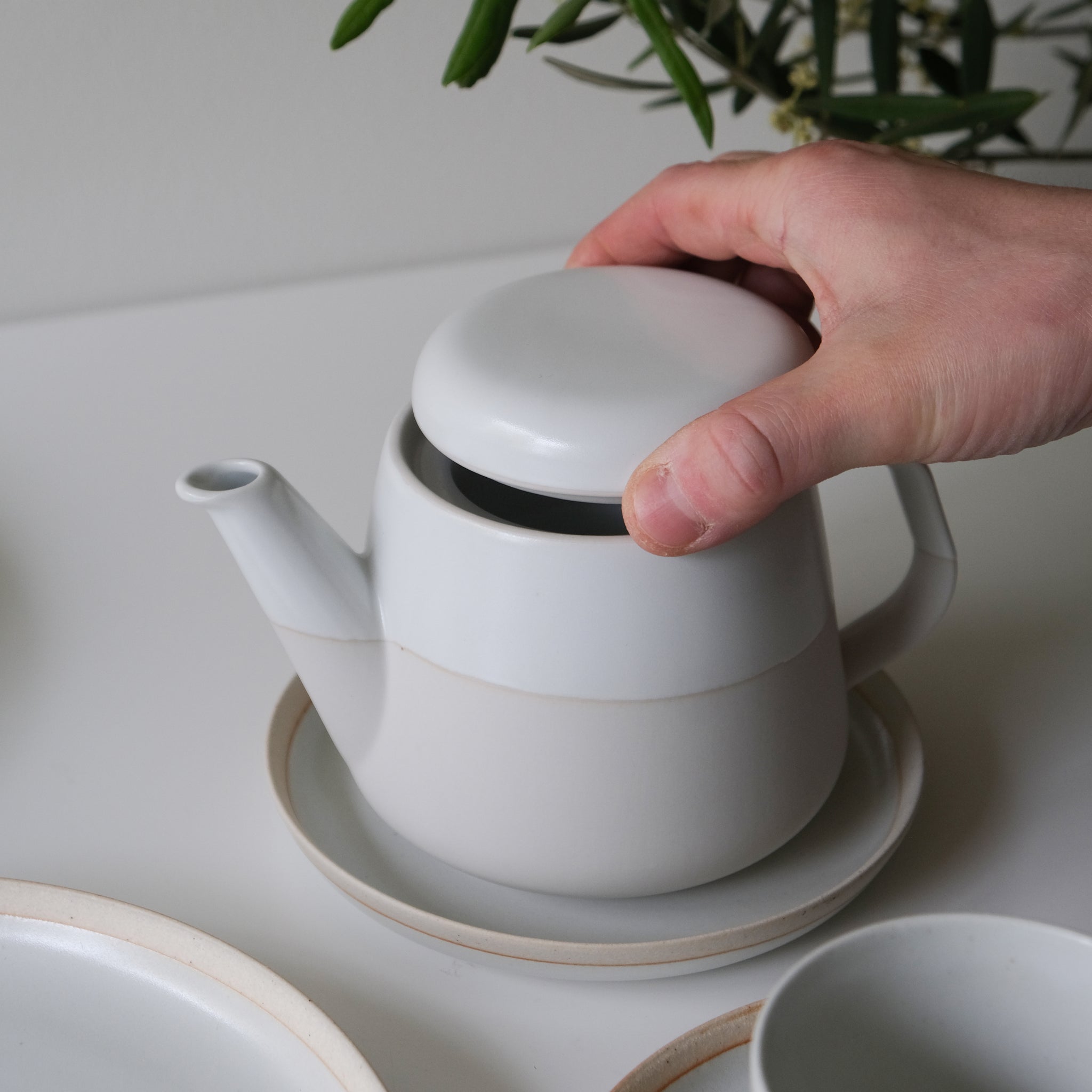 Hiiro Series Flame Plate/Cup/Teapot