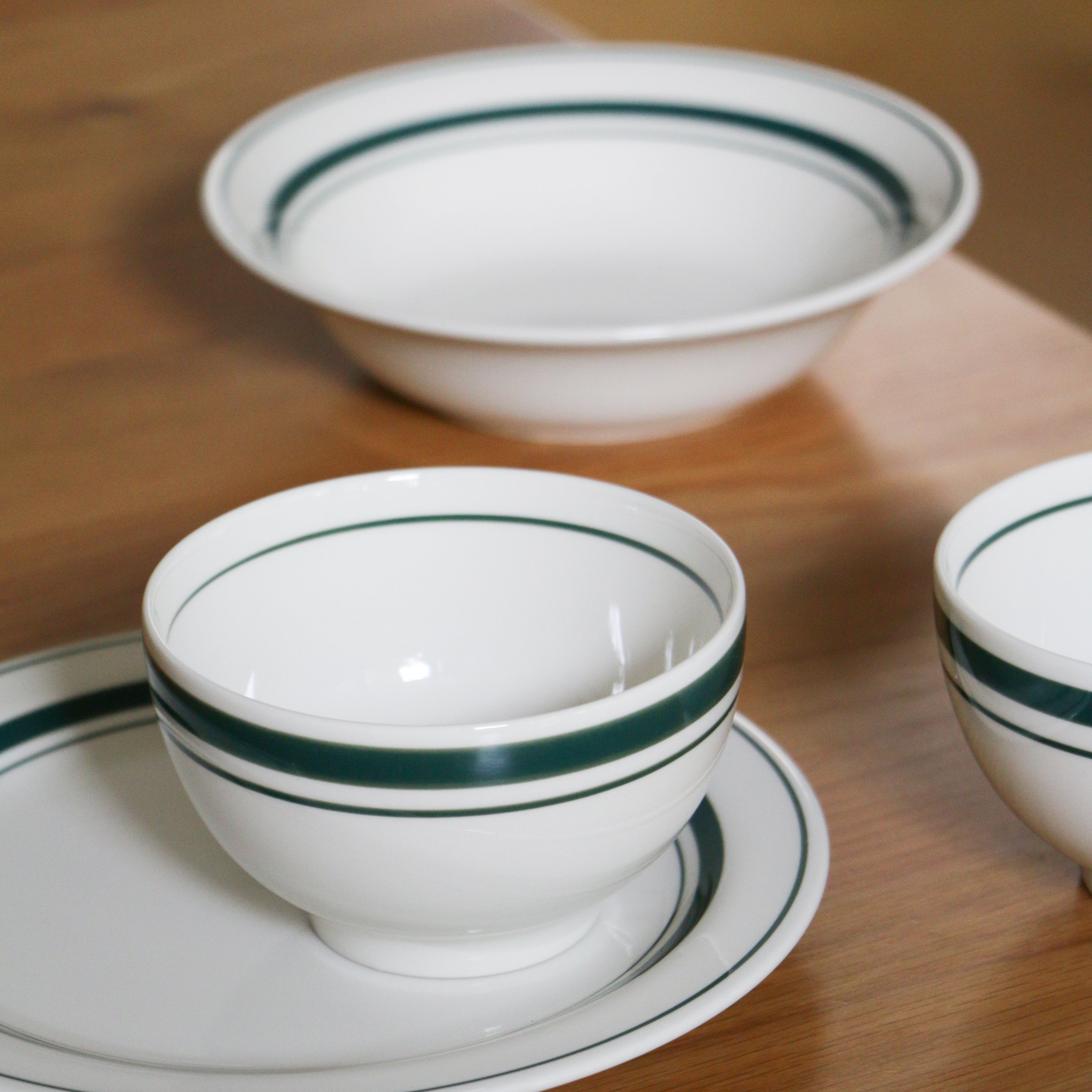 Vintage Retro Green Line Series