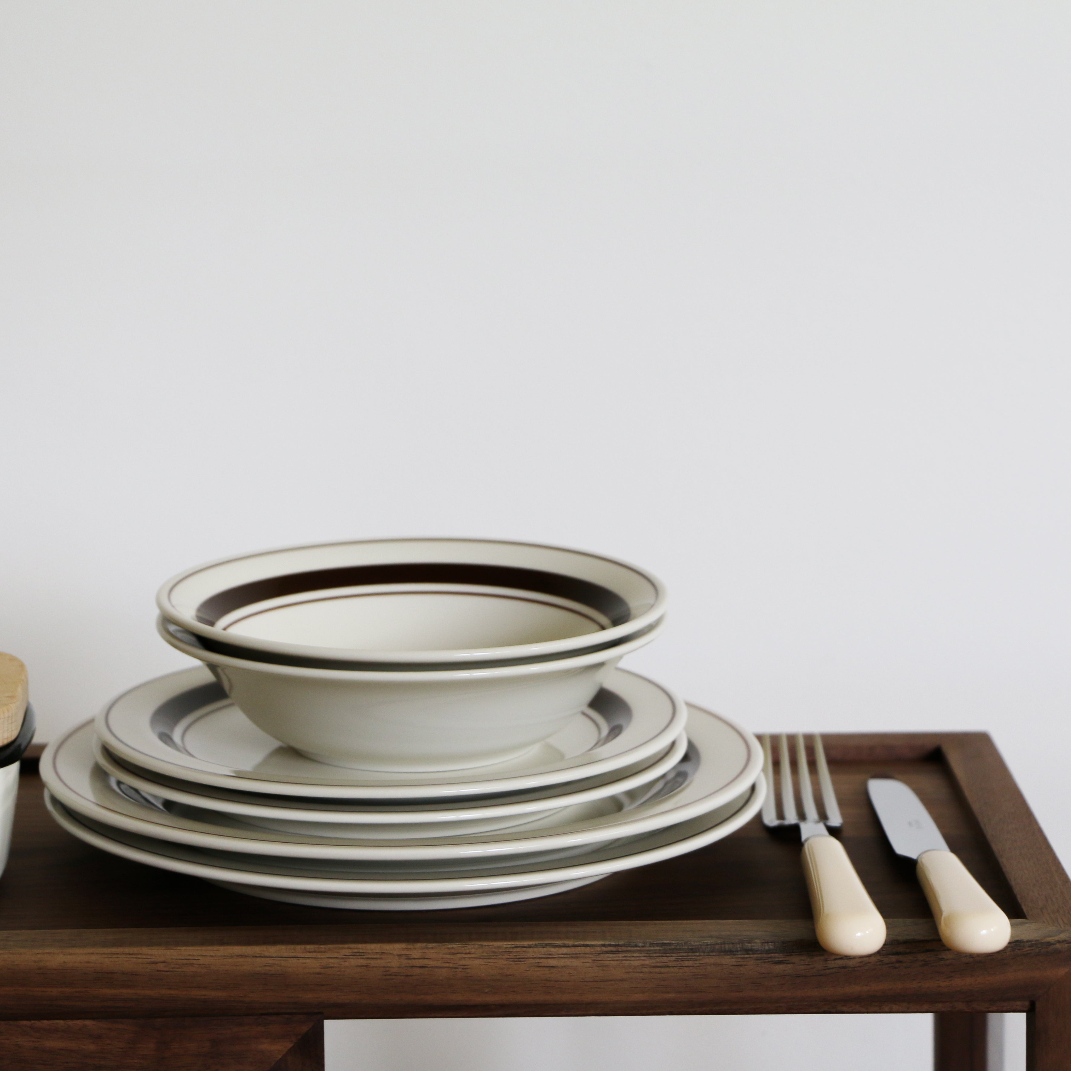 Vintage Retro Brown Line Series