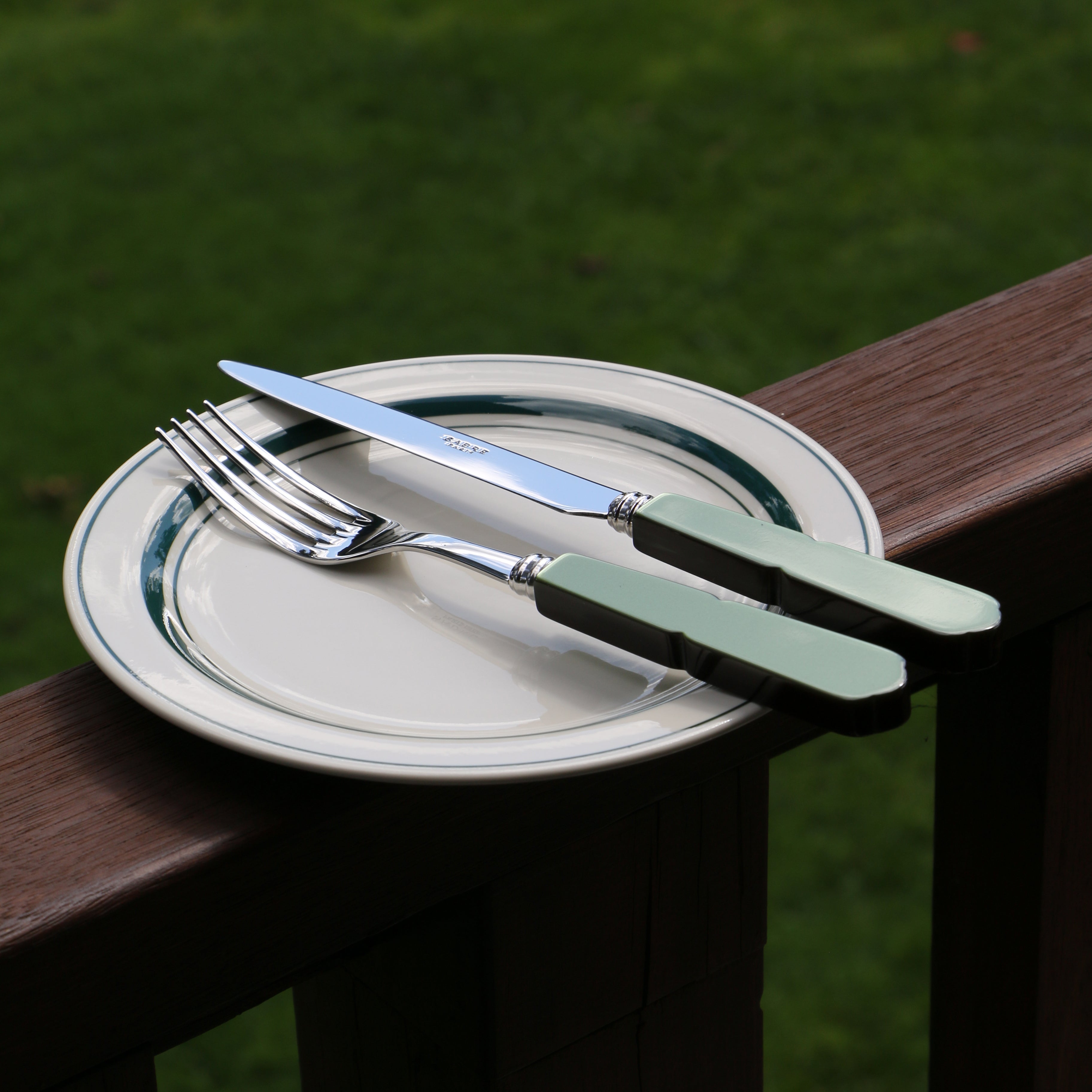 Vintage Retro Green Line Series