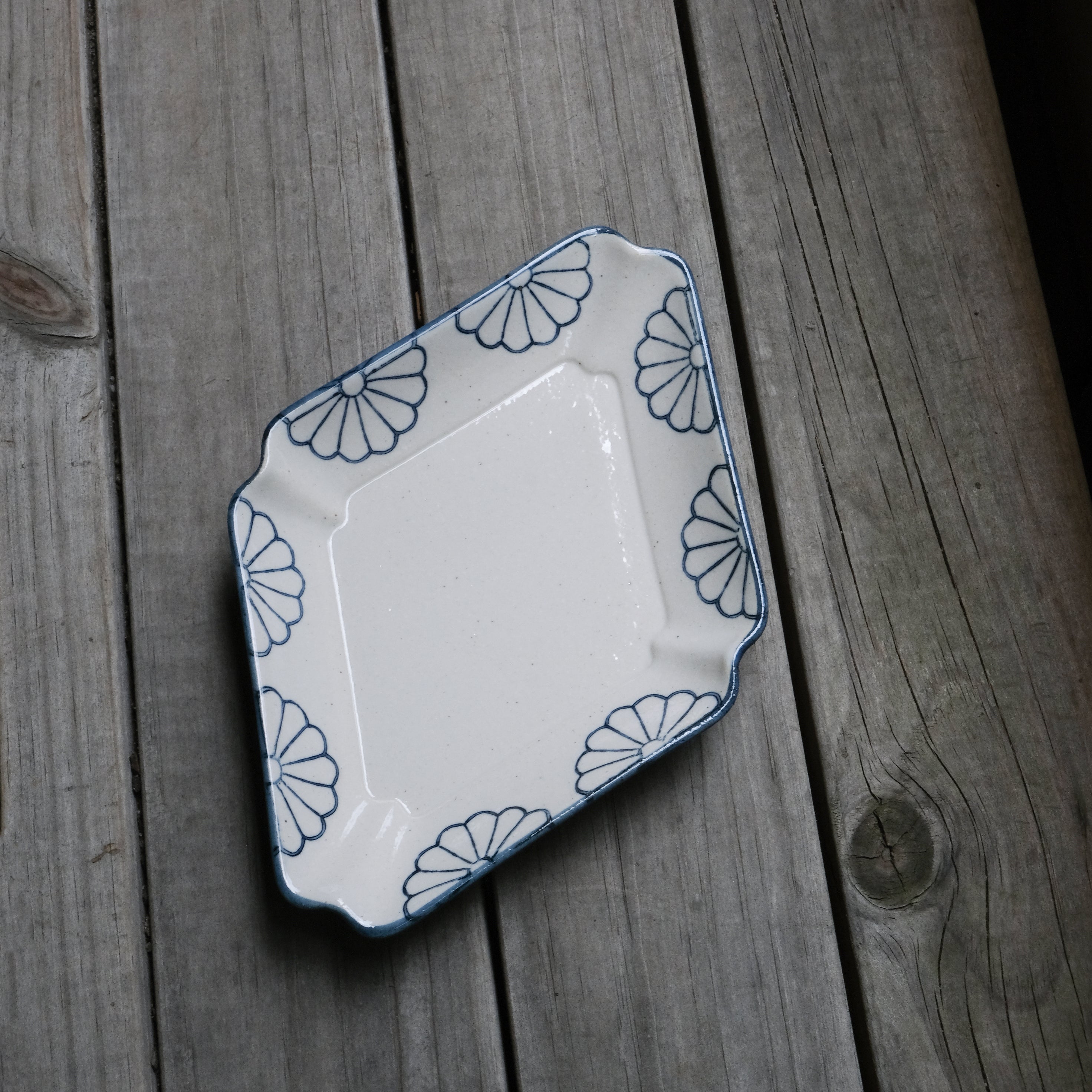 Studio m' Sumiiri Hishigata Diamond Plate