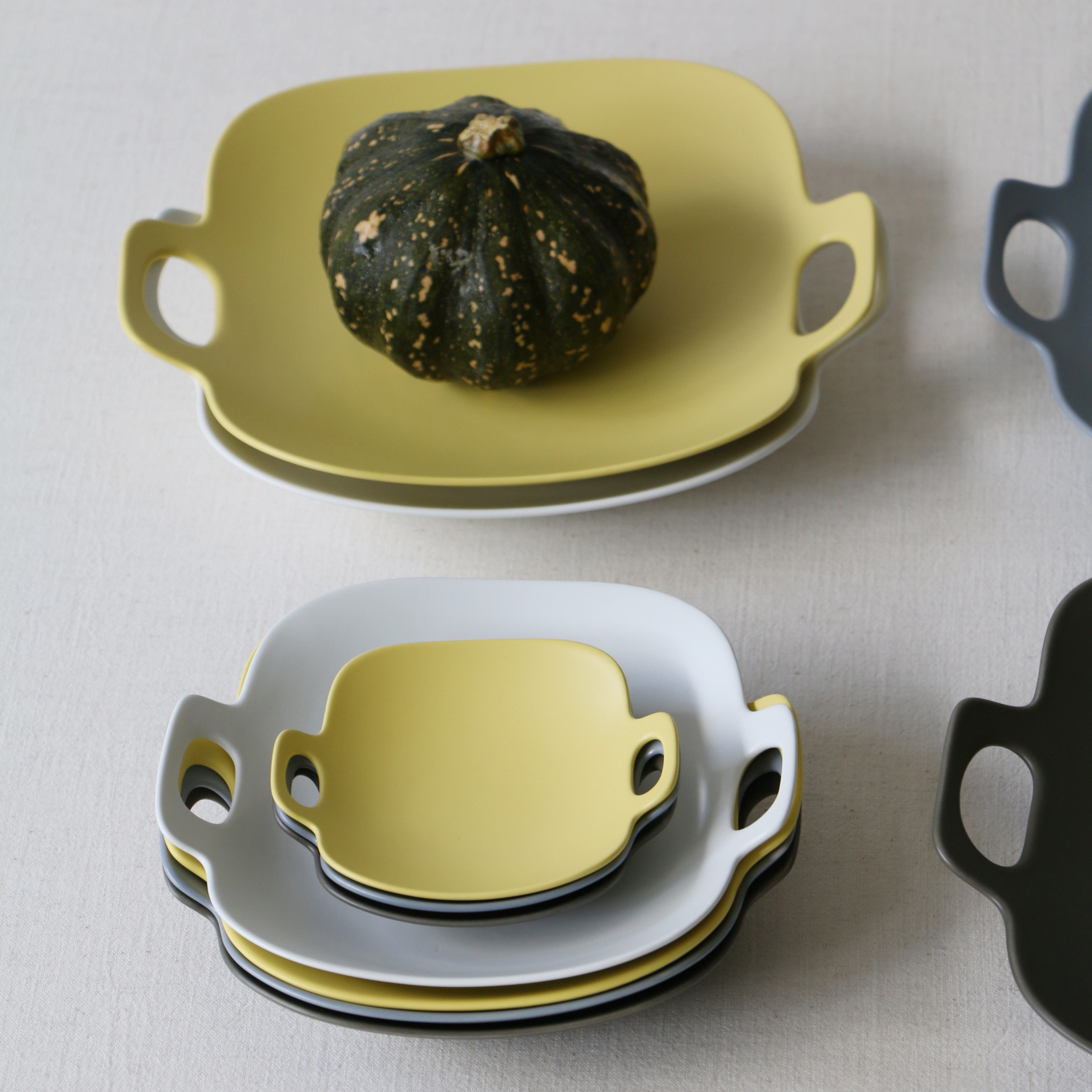 yumiko iihoshi porcelain BON VOYAGE Plate