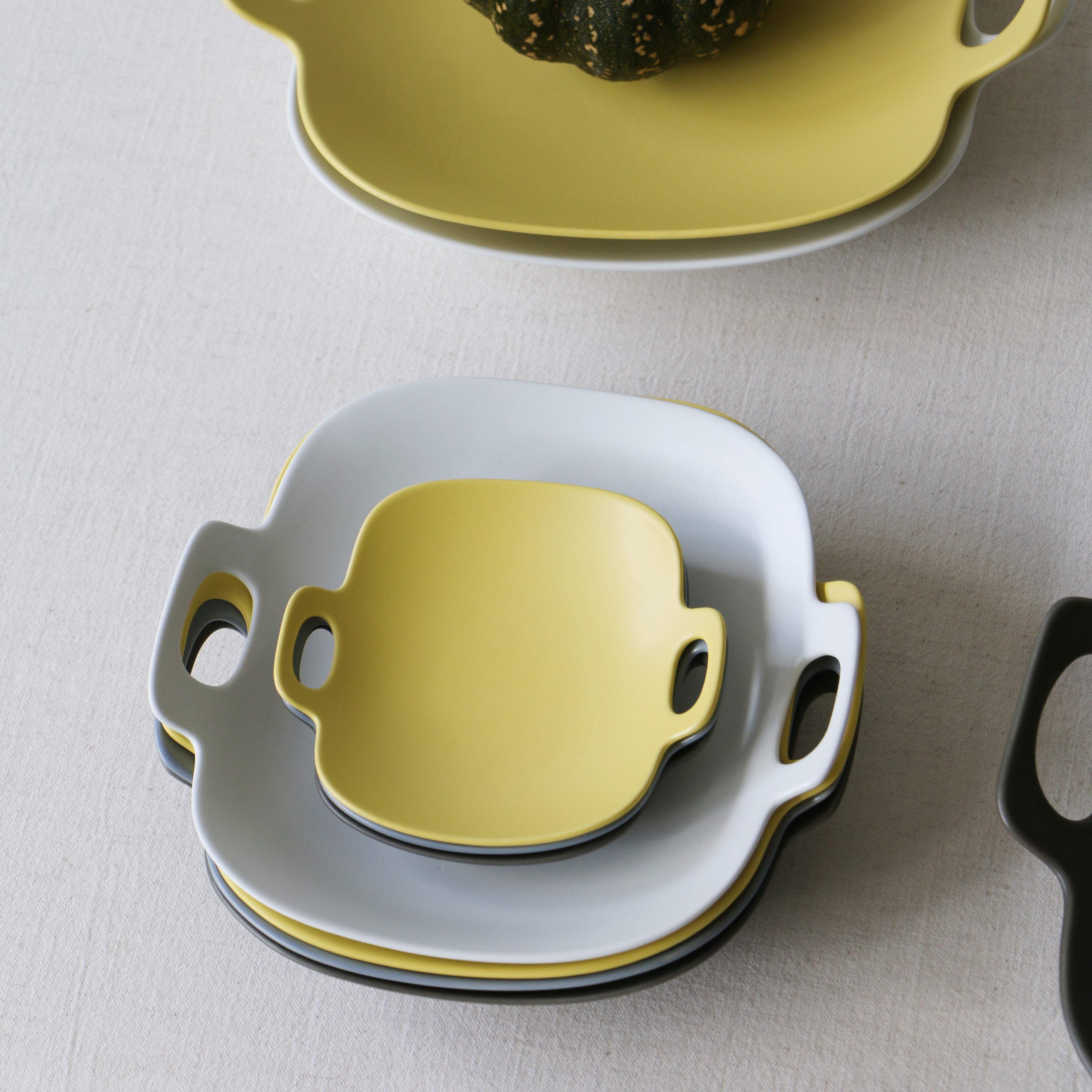 yumiko iihoshi porcelain BON VOYAGE Plate