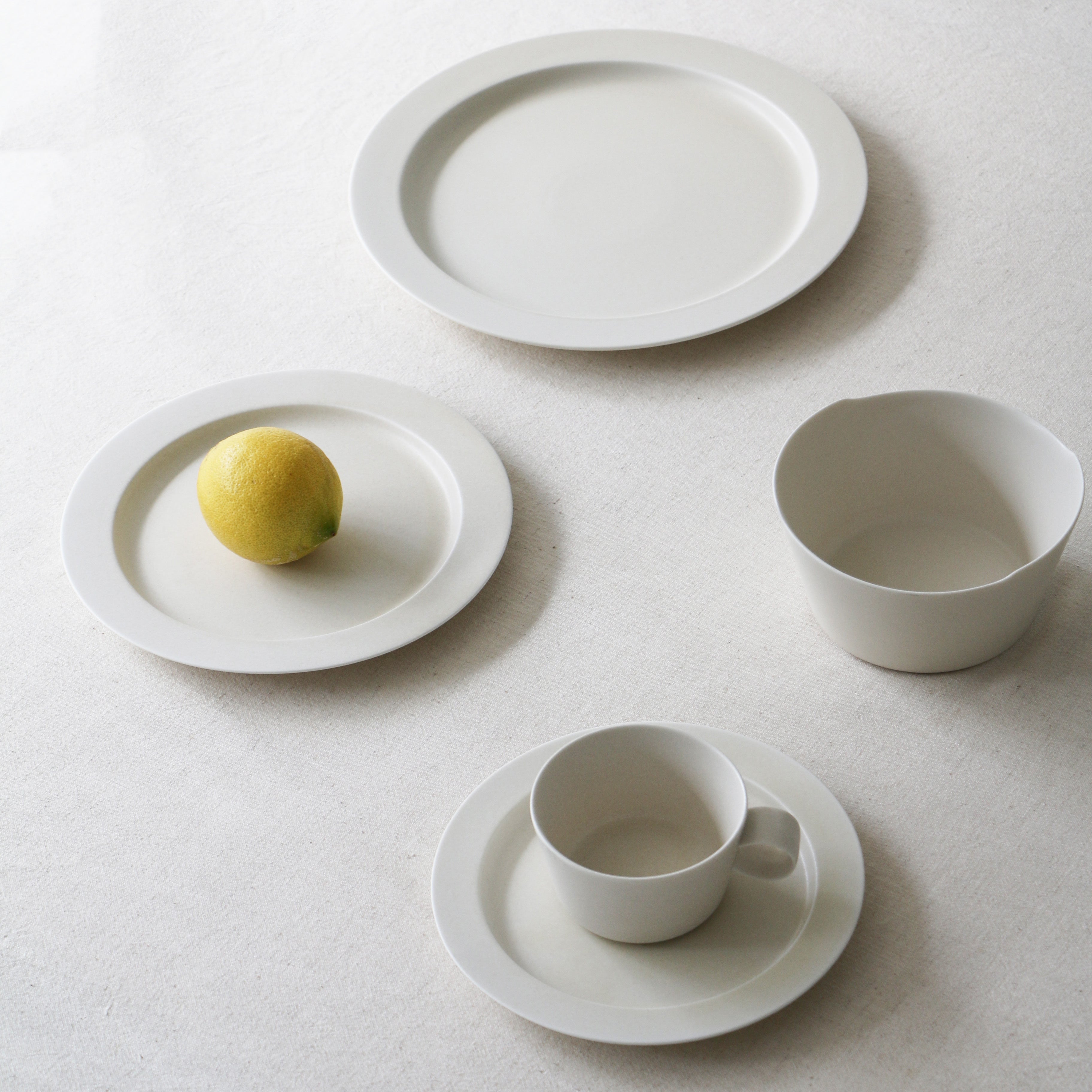 yumiko iihoshi unjour plate 6枚セット Yumiko Iihoshi UNJOUR Plate – Japanese Porcelain Plates (Small
