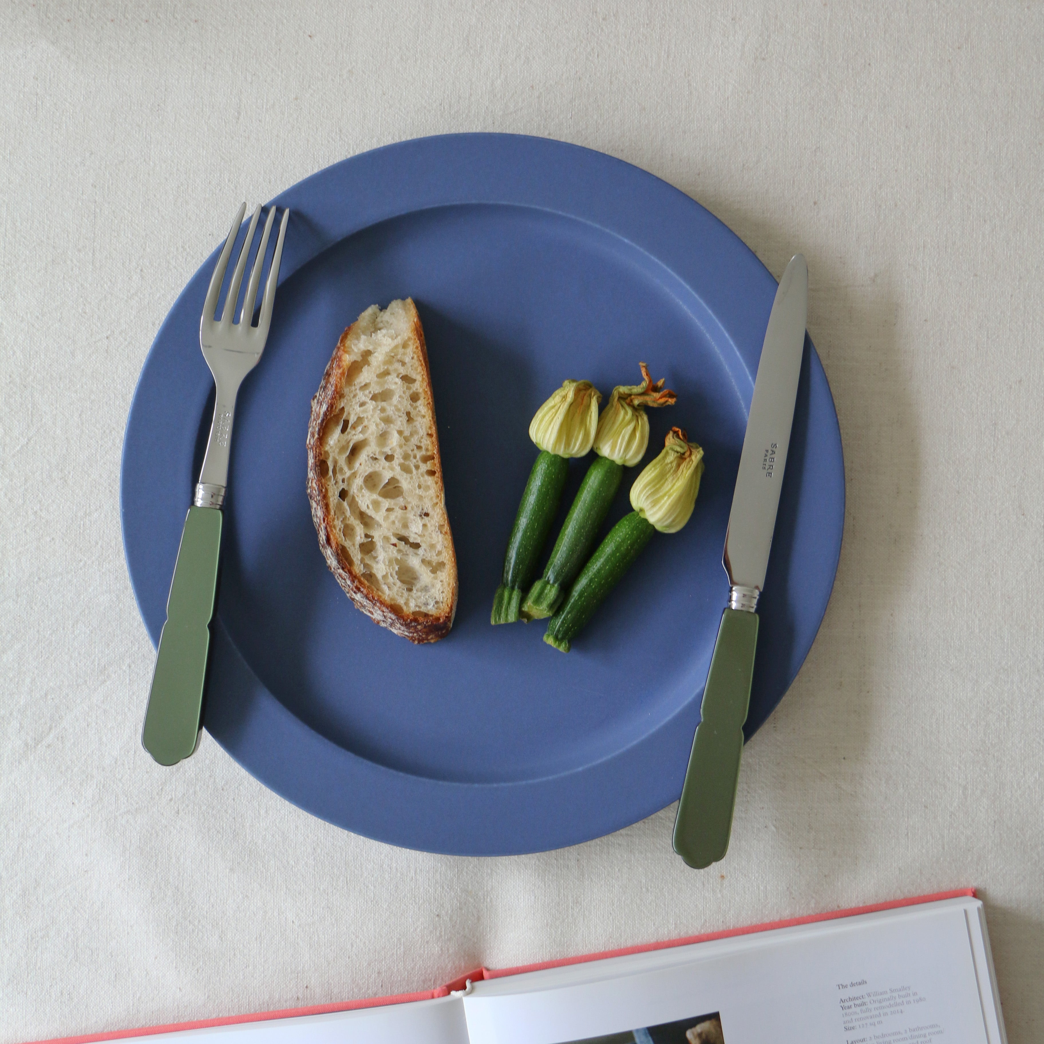 yumiko iihoshi porcelain UNJOUR Plate